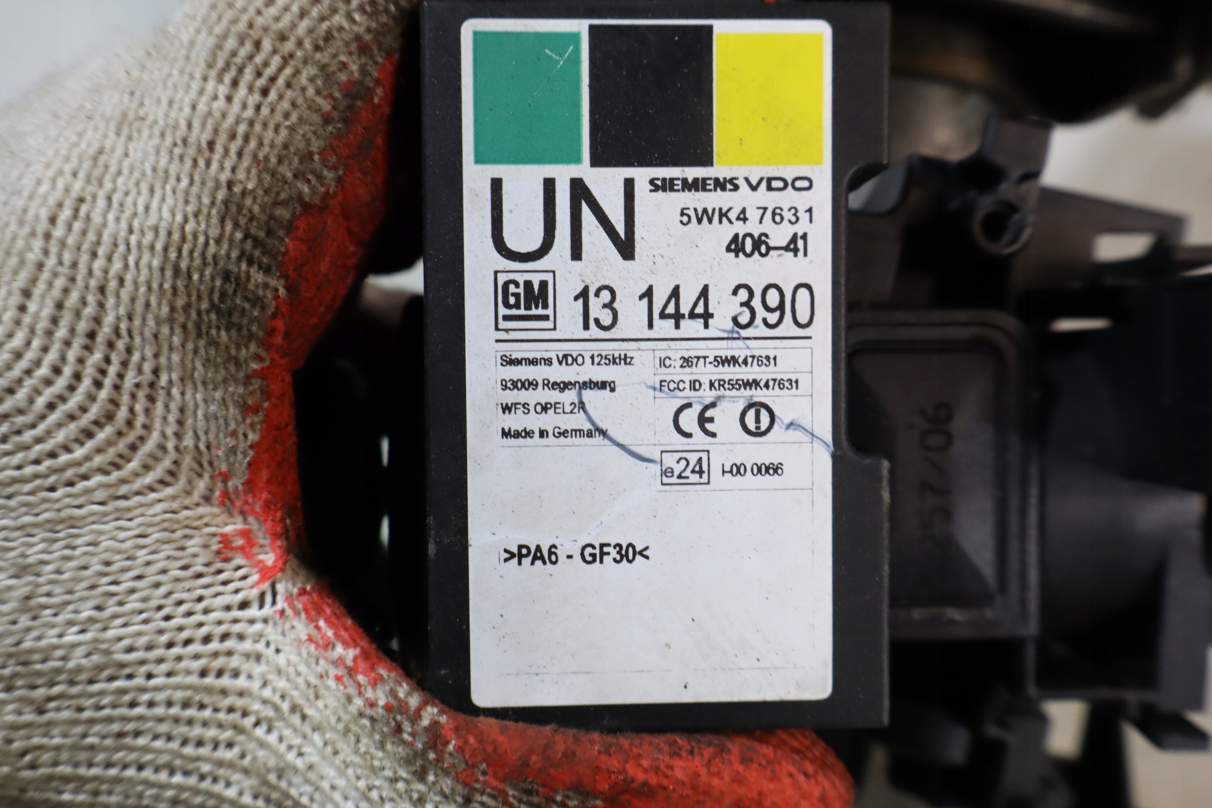 STACYJKA OPEL MERIVA A Numer katalogowy oryginału 13144390