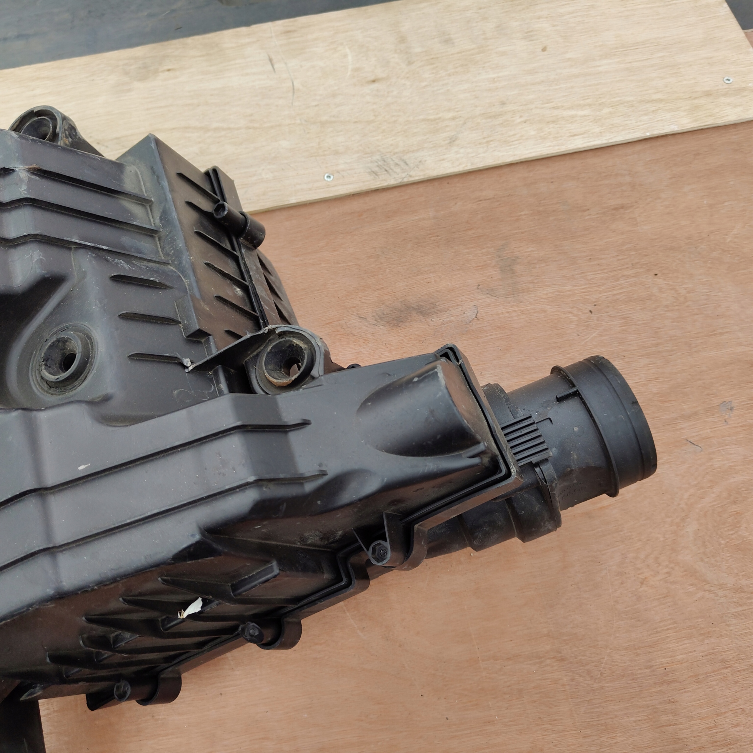Gehäuse filter luft VW TIGUAN II 5q0129607af