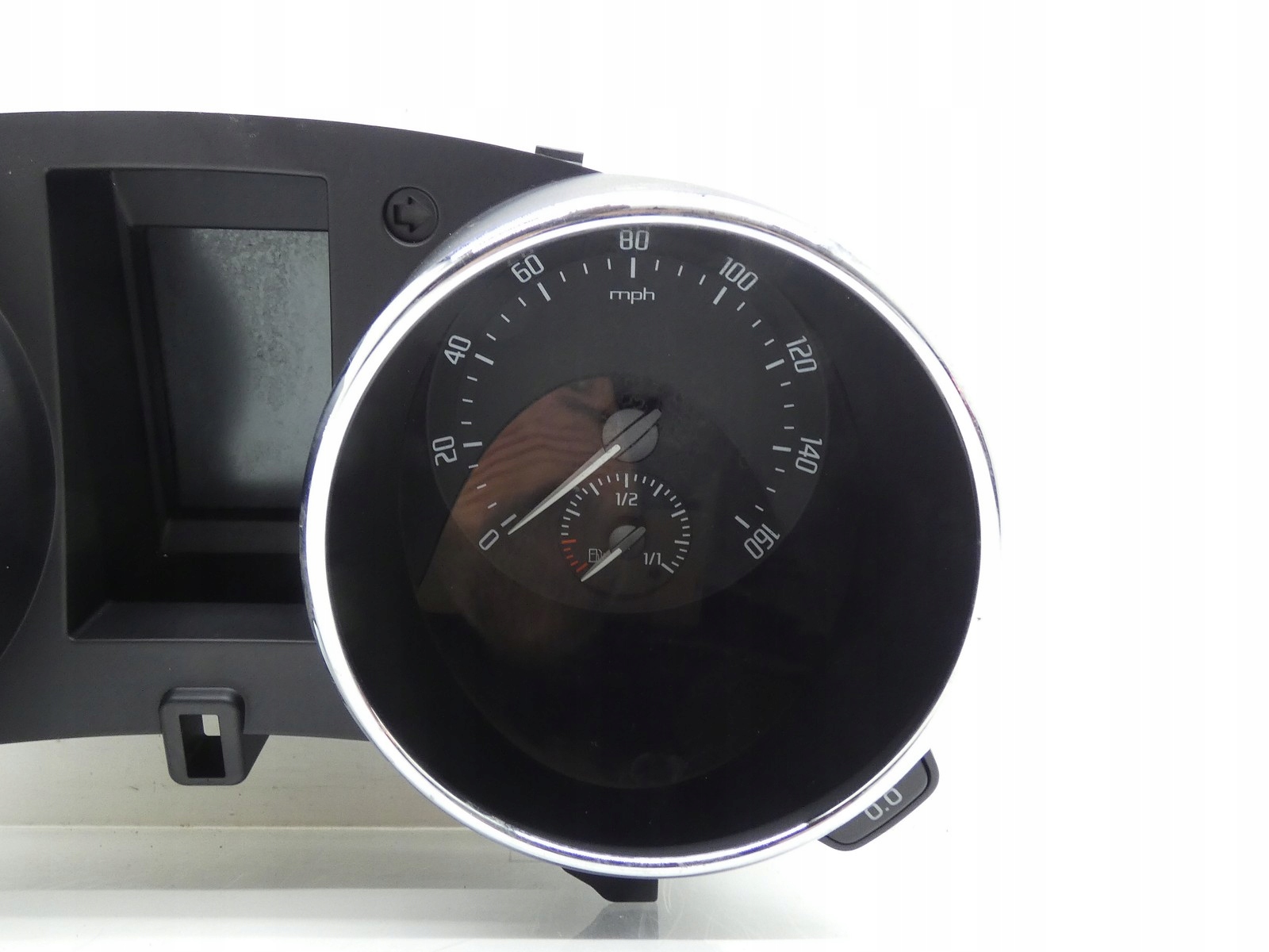 dials dials clock display SKODA YETI 5L 2.0 TDI CFH 5L0920940E