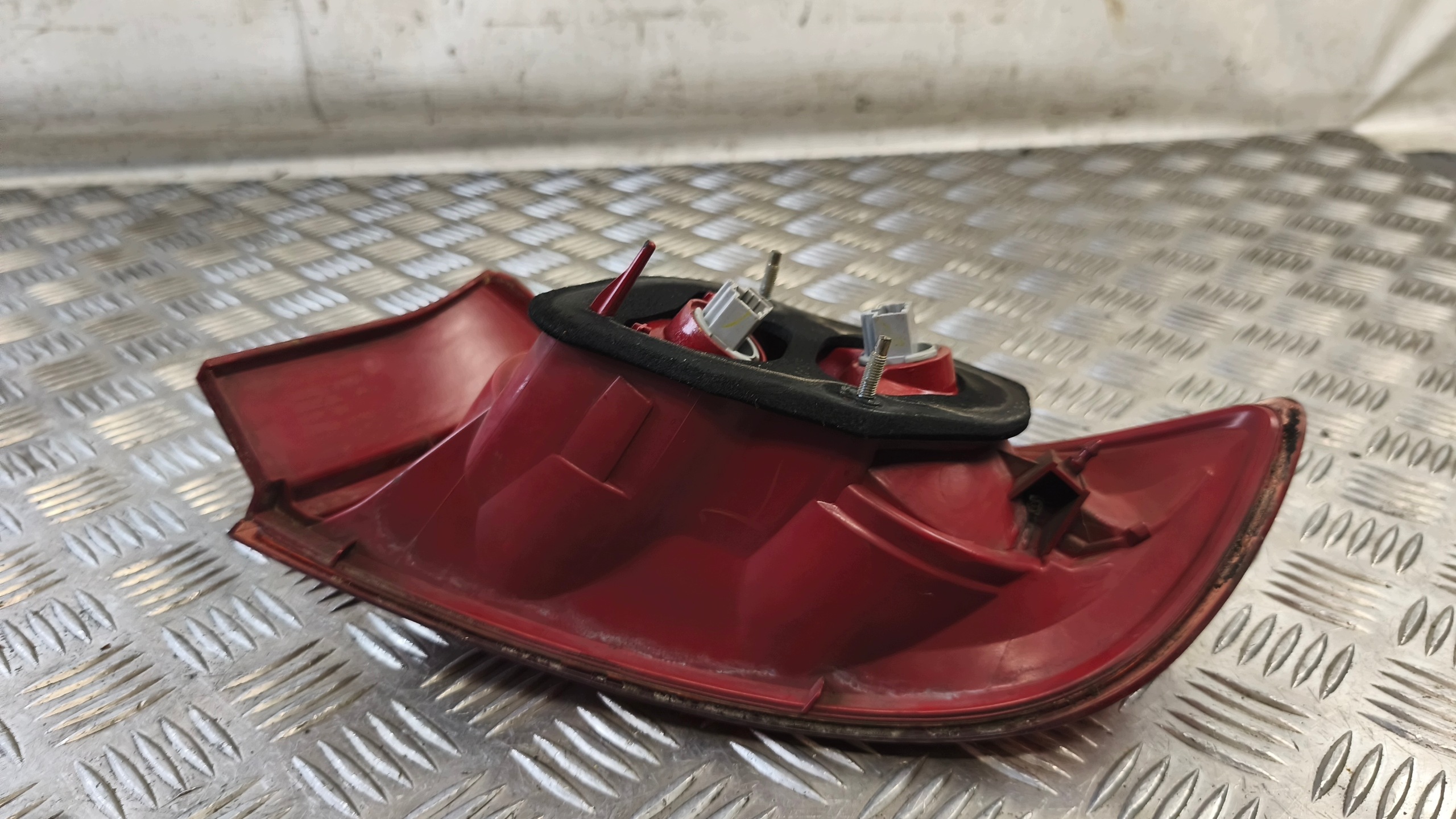 light left rear part MAZDA 3 BK 2005r