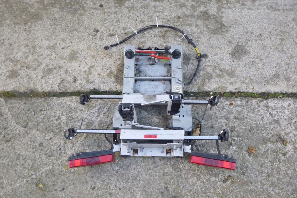 OPEL CORSA D 06 - 2006 ВЕЛОСИПЕДНАЯ СТОЙКА В СБОРЕ