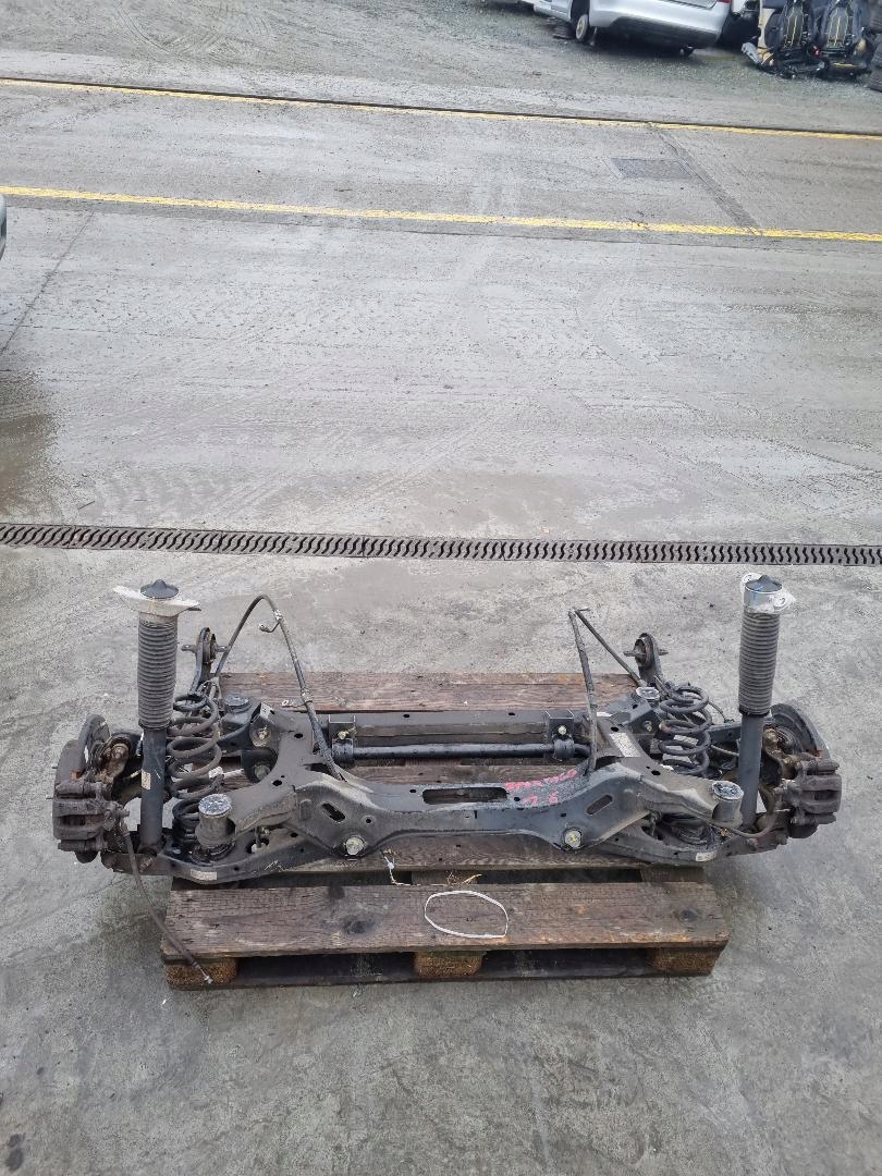 KIA SPORTAGE IV LIFT BELKA ZAWIESZENIA TYŁ