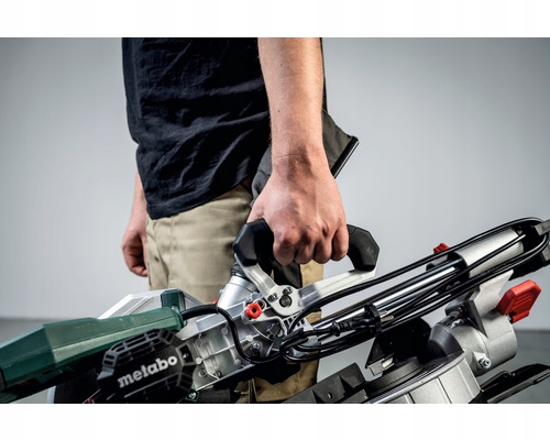 PILARKA DO CIĘCIA KĄTOWEGO I UKOŚNEGO METABO KGS 216 M 1500W Prędkość obrotowa 5000 rpm