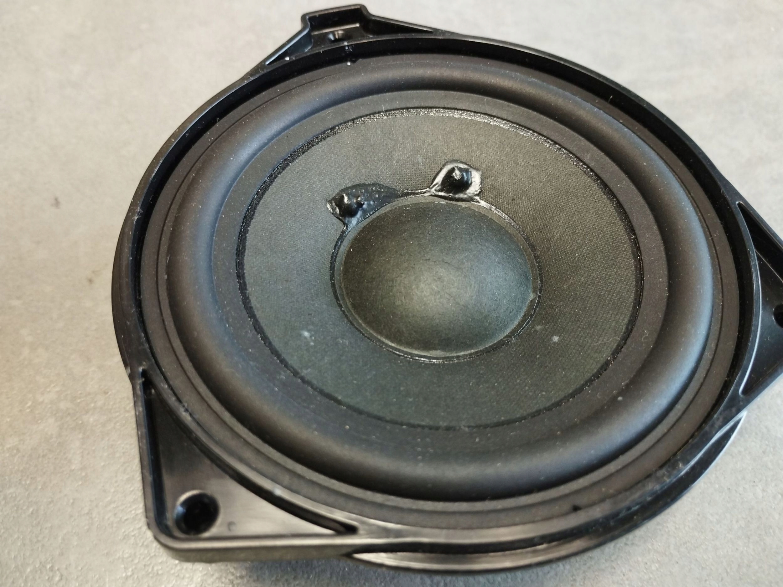 Mercedes-Benz S W222 2014 speaker A2228200602