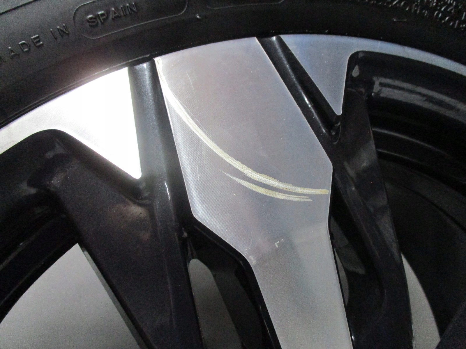 wheels discs tyres PEUGEOT 5008 II R18 5MM