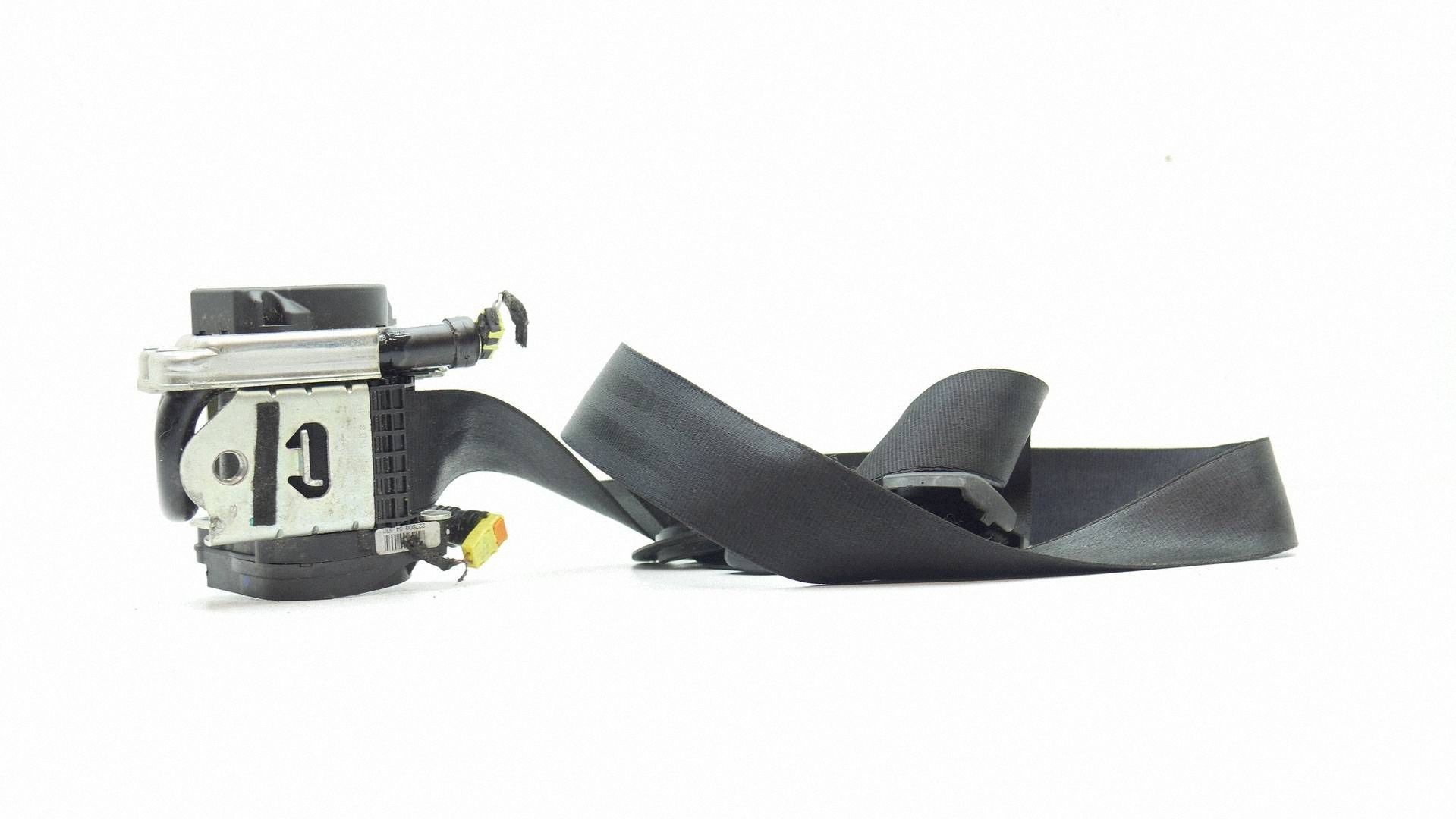 tension belt safety left front driver´s AUDI A4 B9 8W 8W0857705