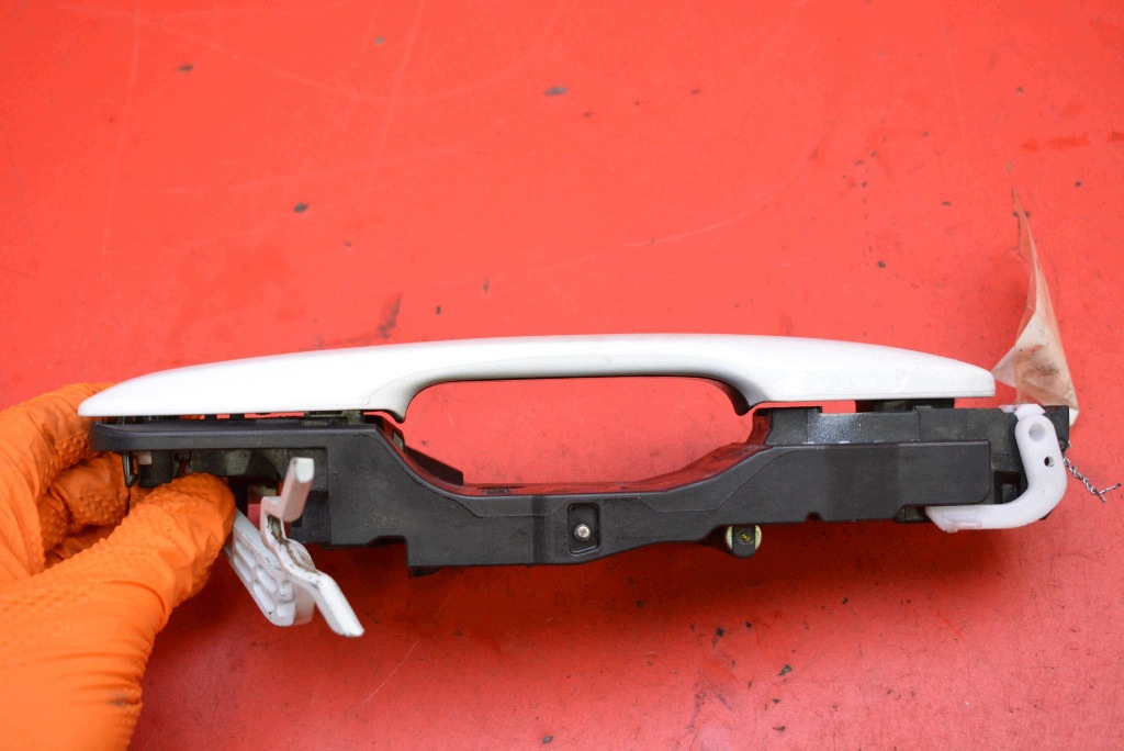 handle right rear part rear 040 TOYOTA COROLLA E21 sedan 18-25