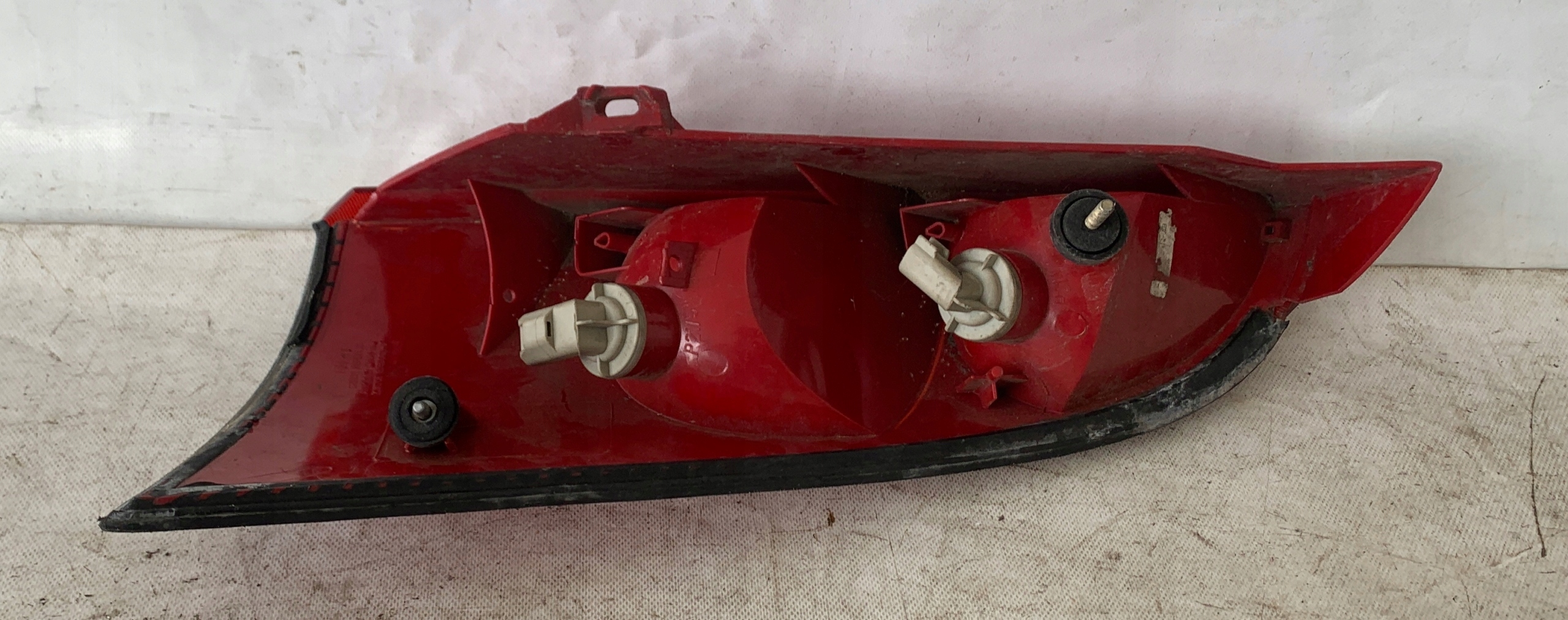 # light right rear part FORD FOCUS MK1 HB 1M51-13404-A