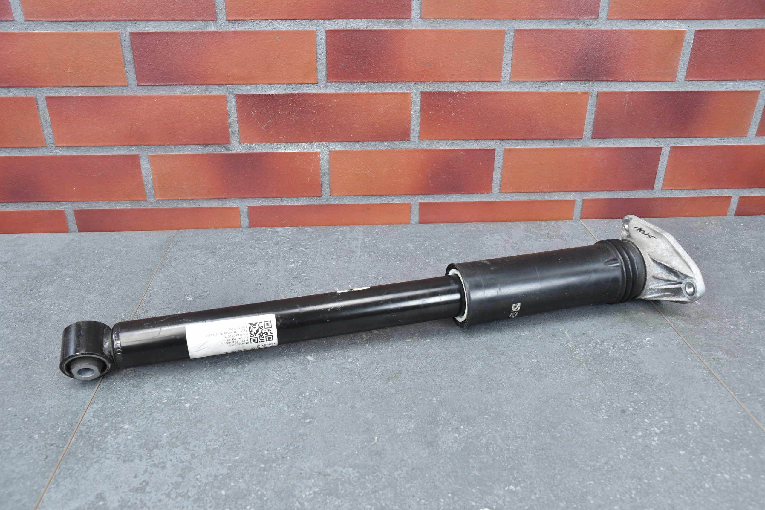 shock absorber left right rear part rear BMW X1 U11 6896348