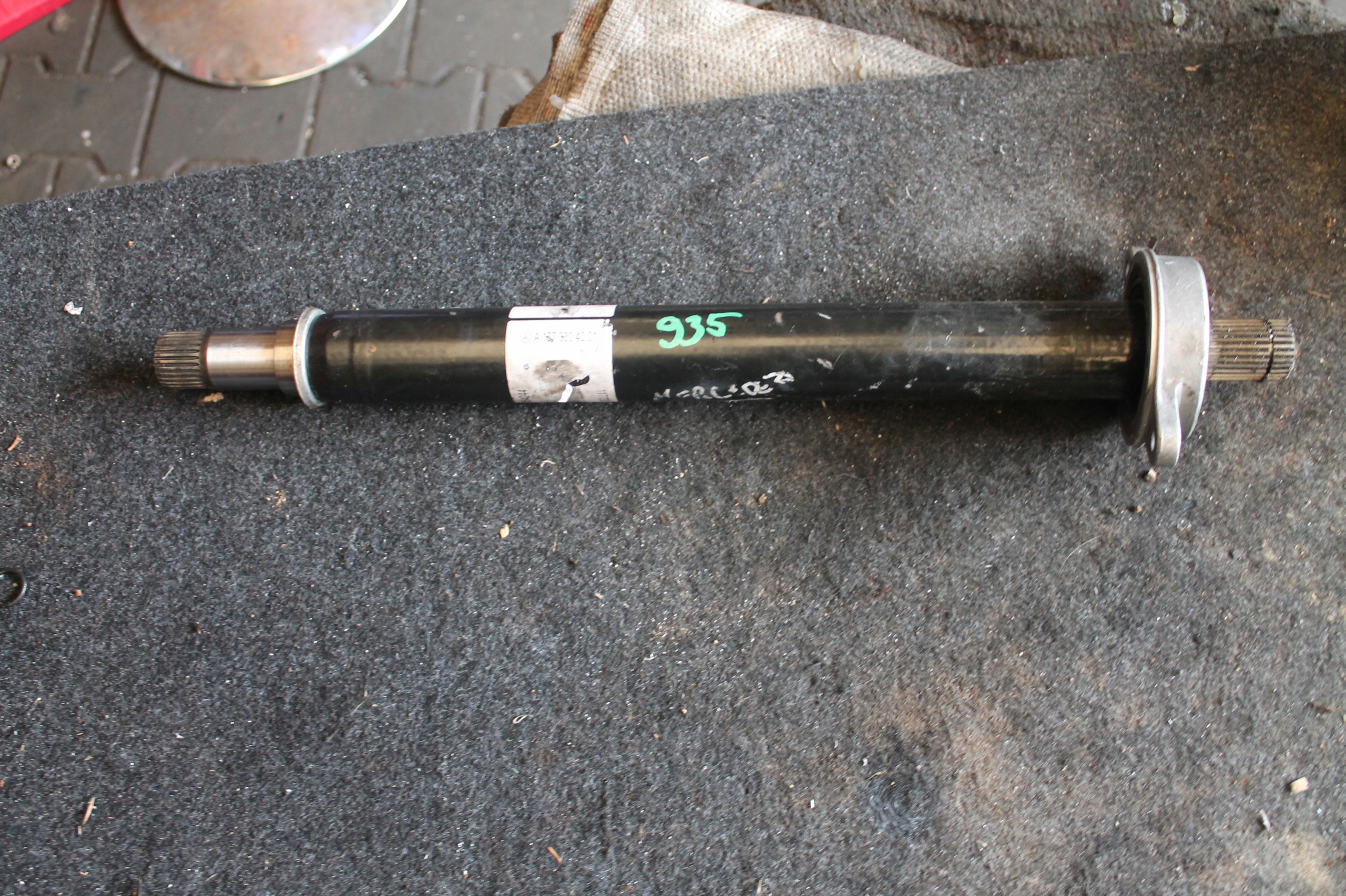 935. semi-axis MERCEDES A1773304001