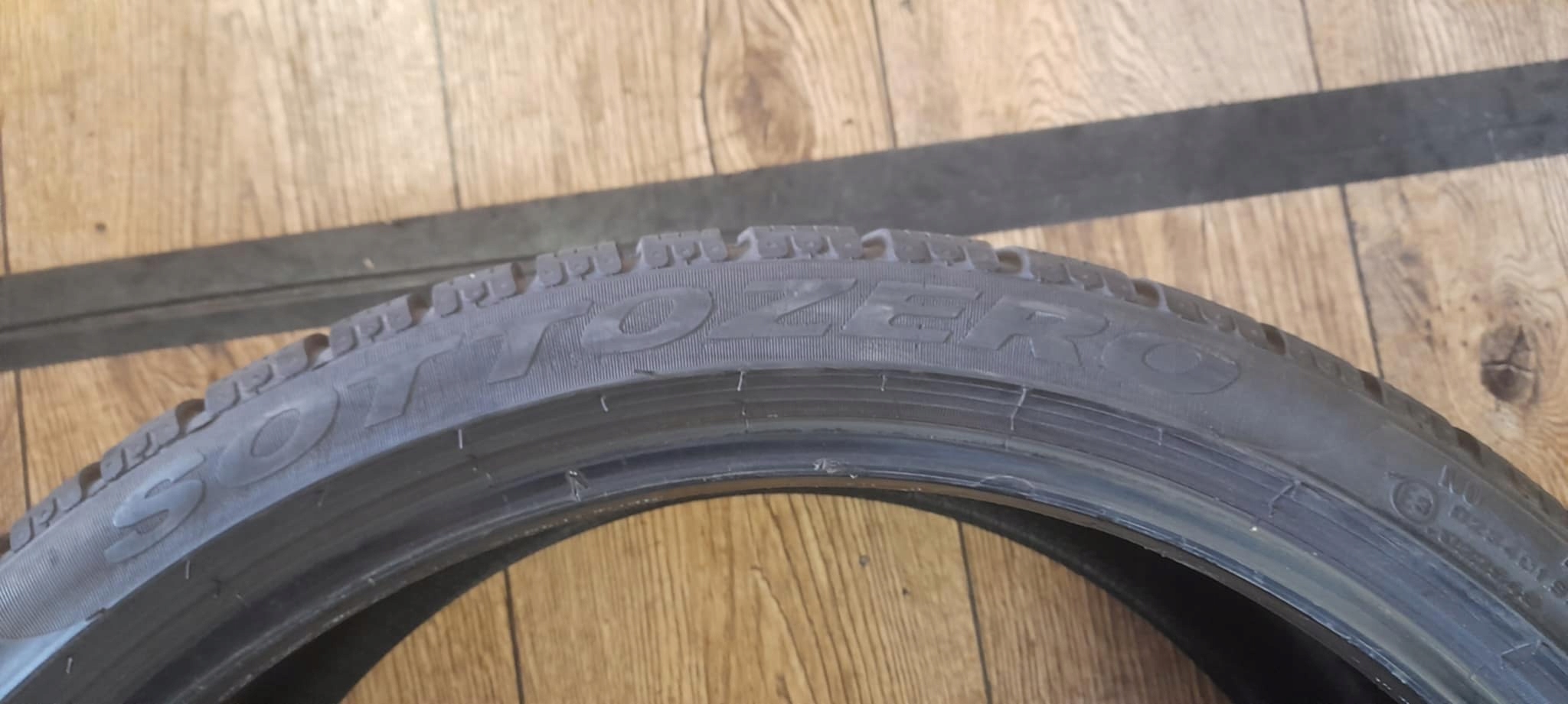 PIRELLI WINTER SOTTOZERO 245/35R20 91V 2018