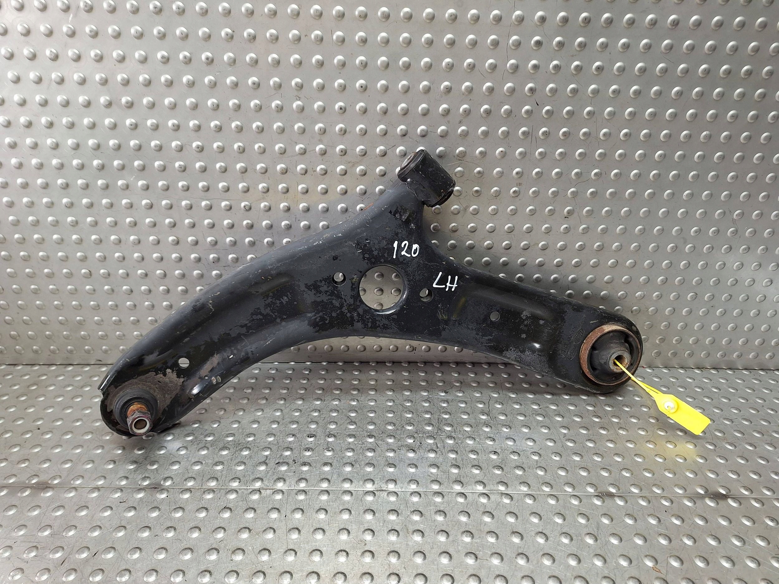 arm left front HYUNDAI i20 and 08-14 54500-1J700