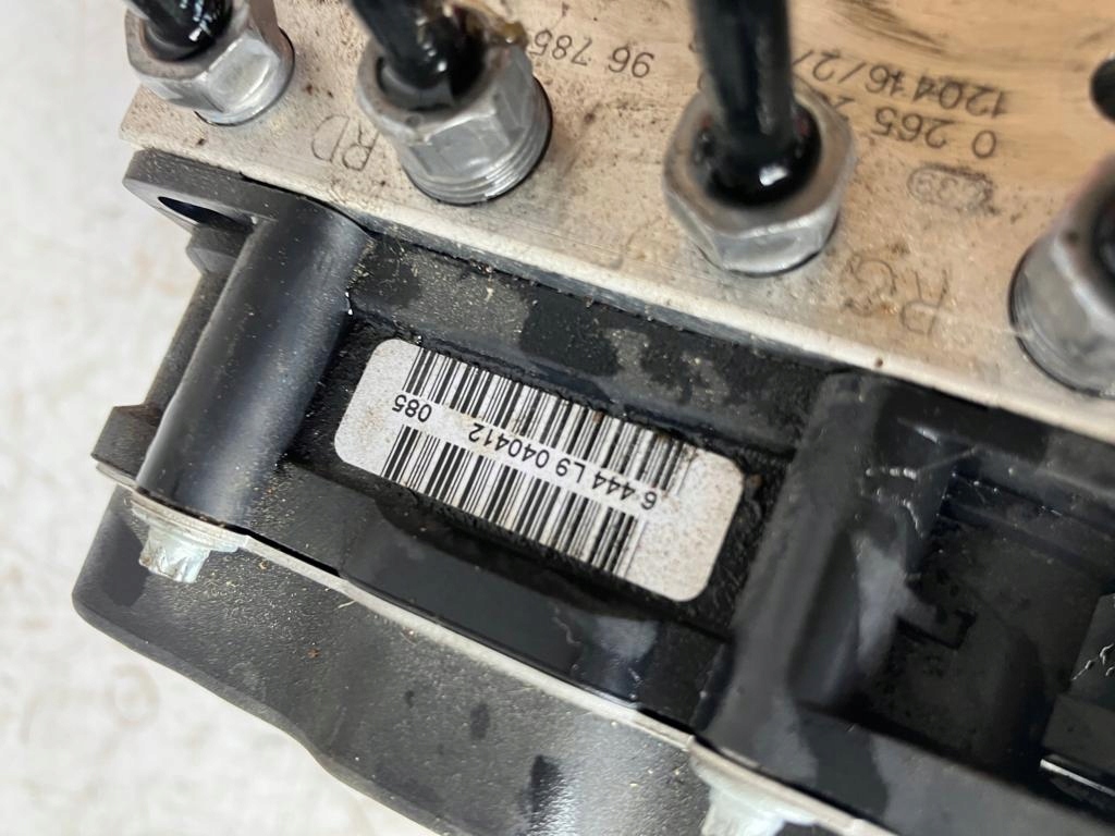 Pompe ABS CITROEN DS5 2.0HDI 9800589380 9678558080