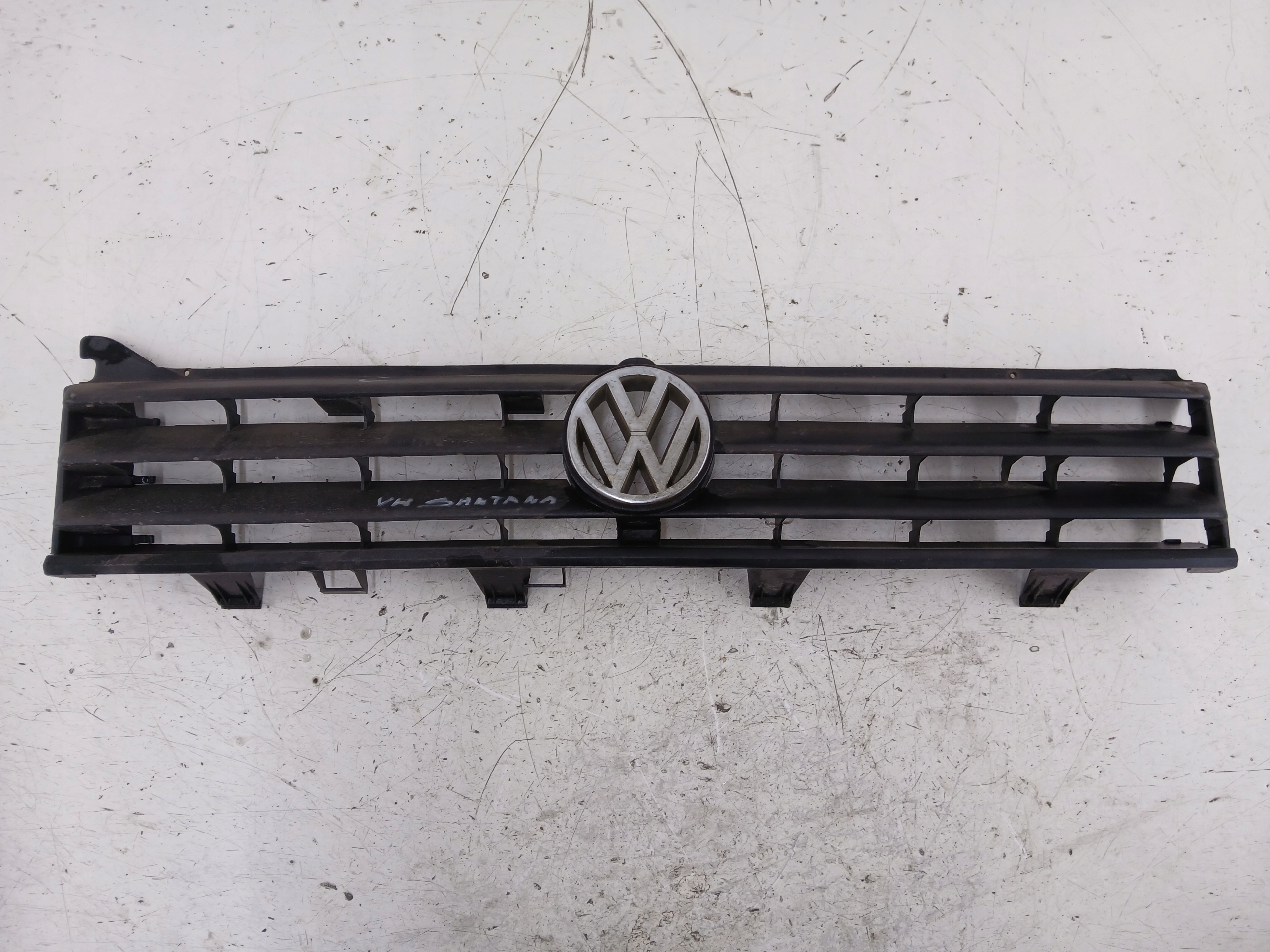 VW SANTANA maska maska chladiče