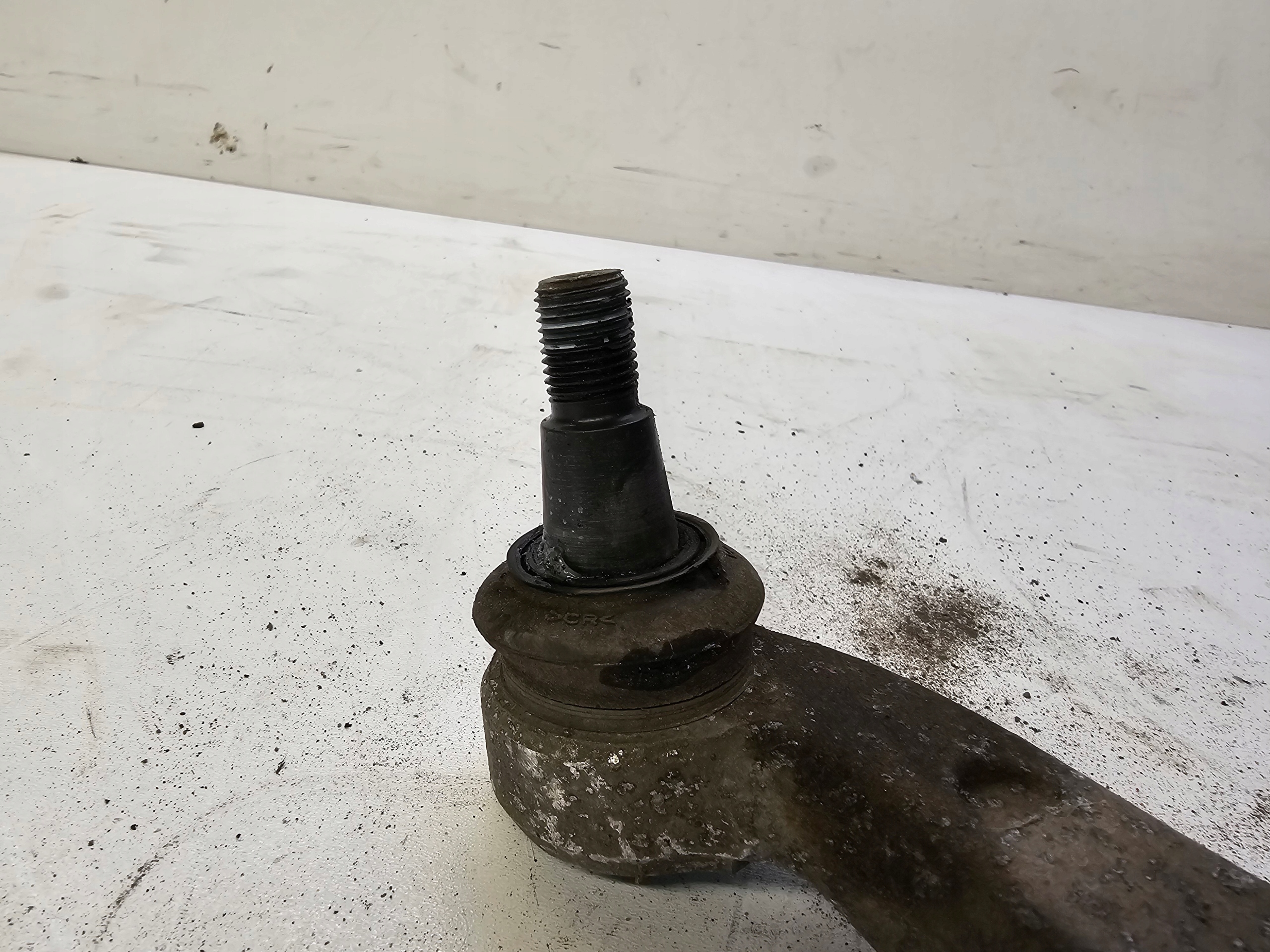 arm left front AUDI A4 B8 A5 Q5 A6 8K0407695G