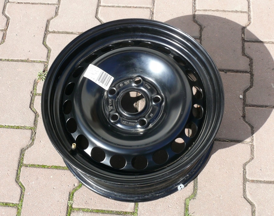 Сталевий обід 15 