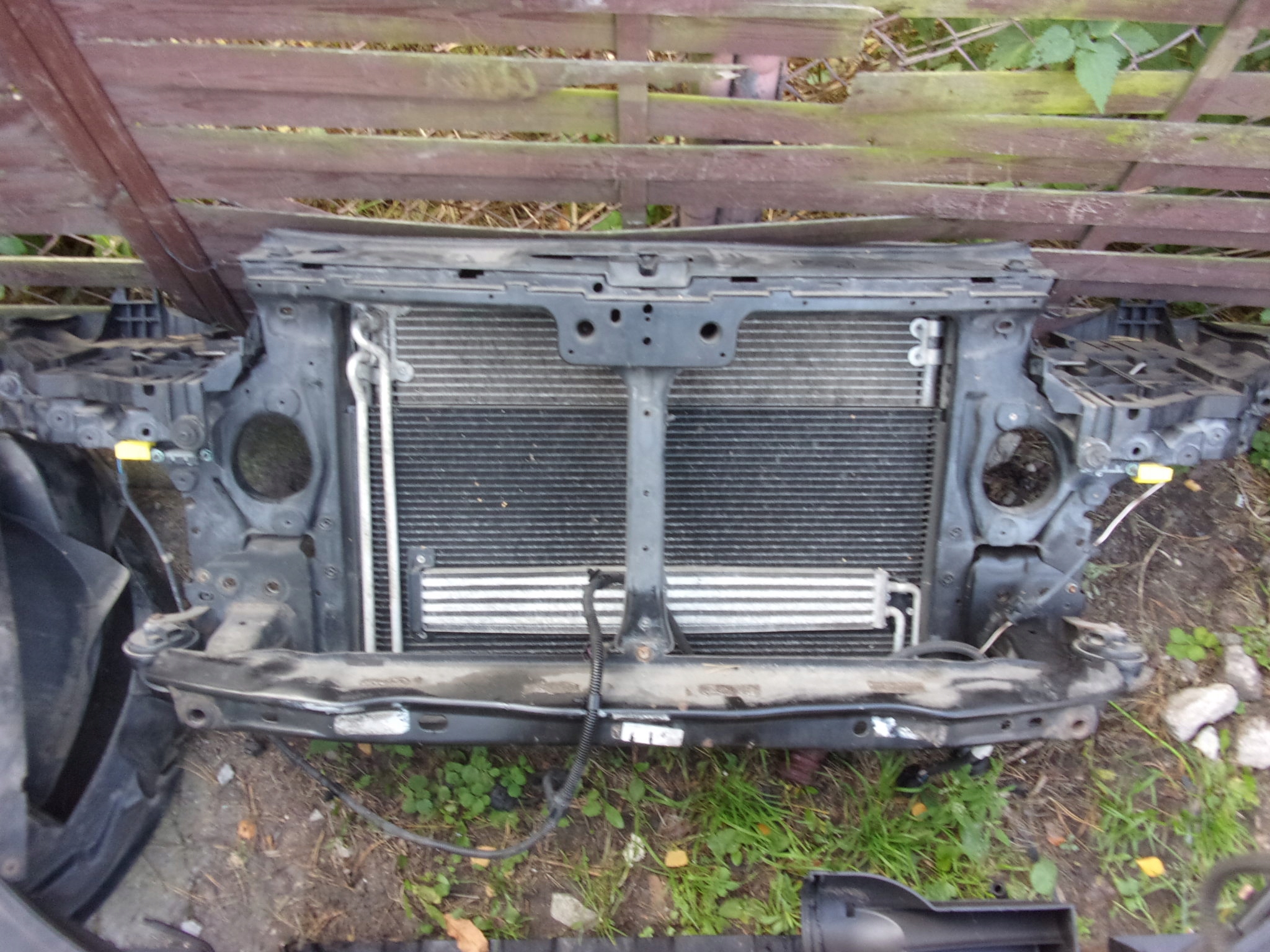 PORSCHE CAYENNE I PAS PRZEDNI CHŁODNICE 4.5 V8