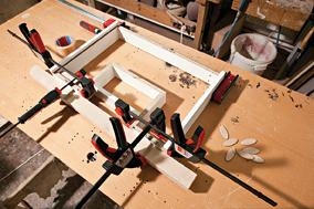 Scisk do obslugi jedna reka EZS 900x80mm BESSEY Marka Bessey