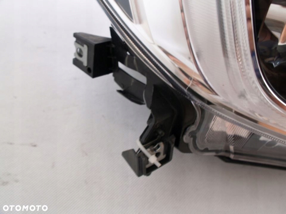 Subaru Outback V 14r Reflektor right light right