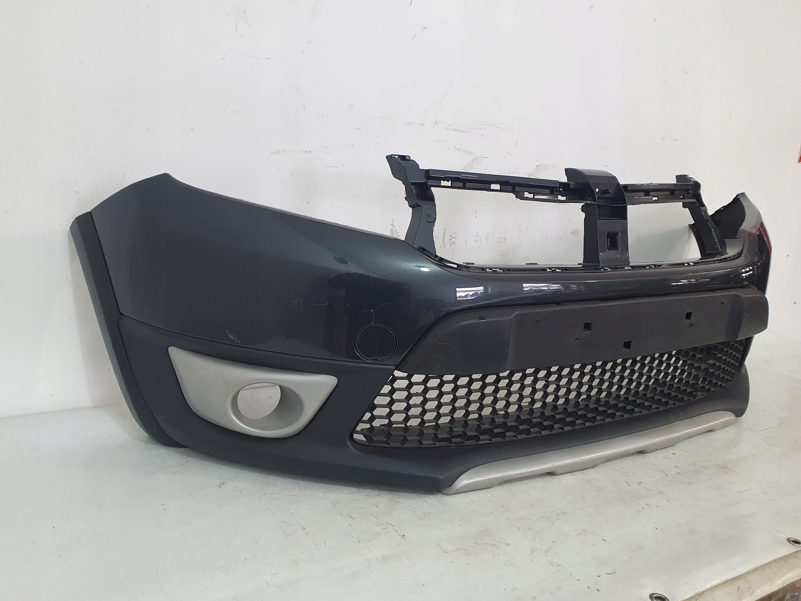 Dacia Sandero Stepway II 2 12-16 bumper front front 620229493R