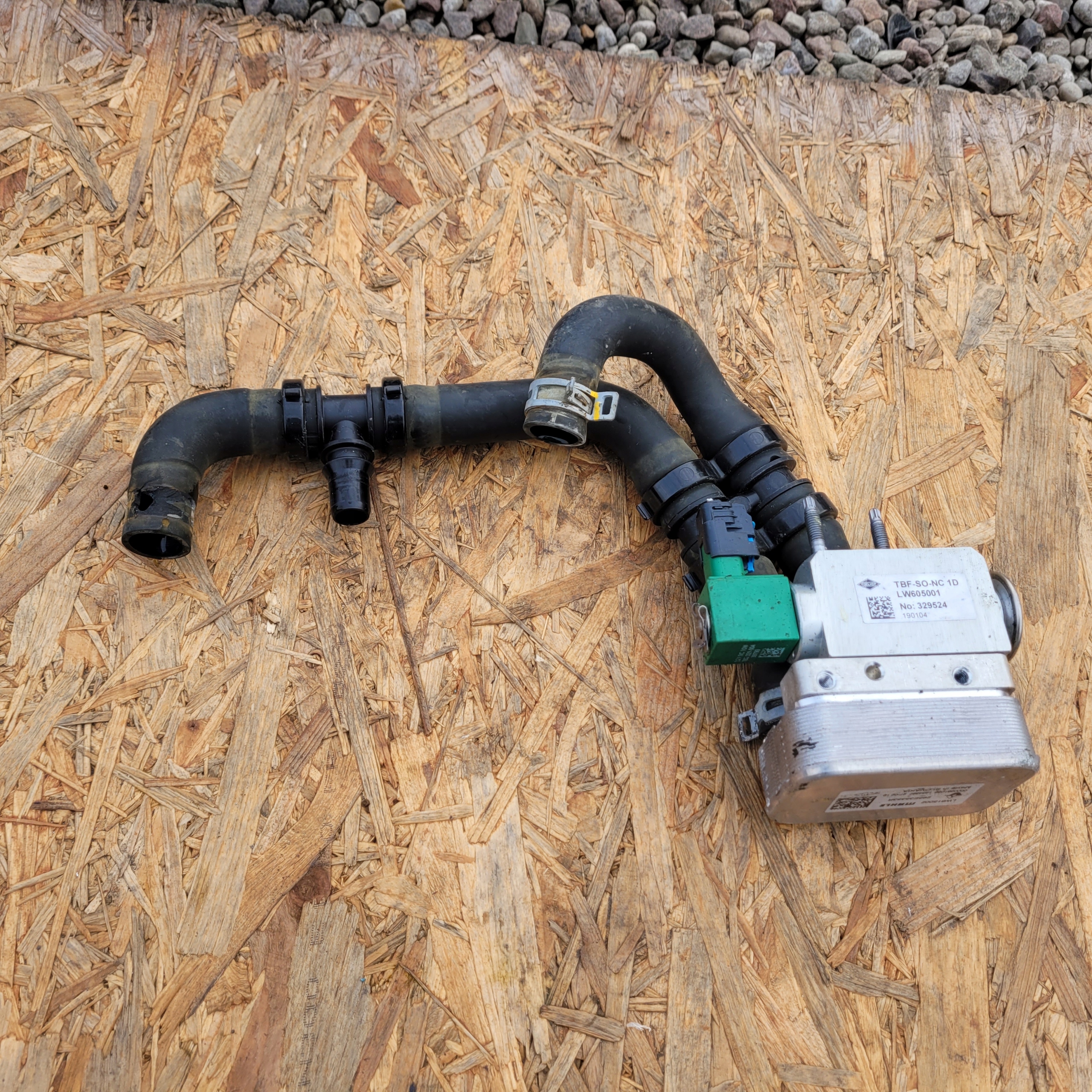 Sensor des Kühlers RENAULT CAPTUR II 295E35353R