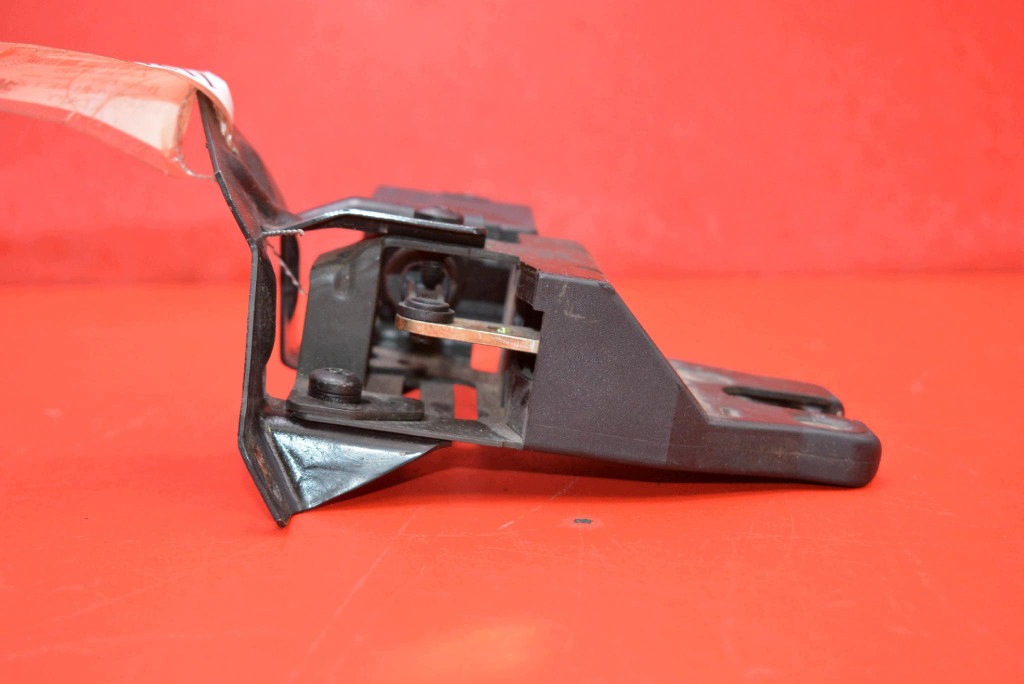 lock bonnet rear part boot 8168892 BMW E39 KOMBI LIFT 00-04
