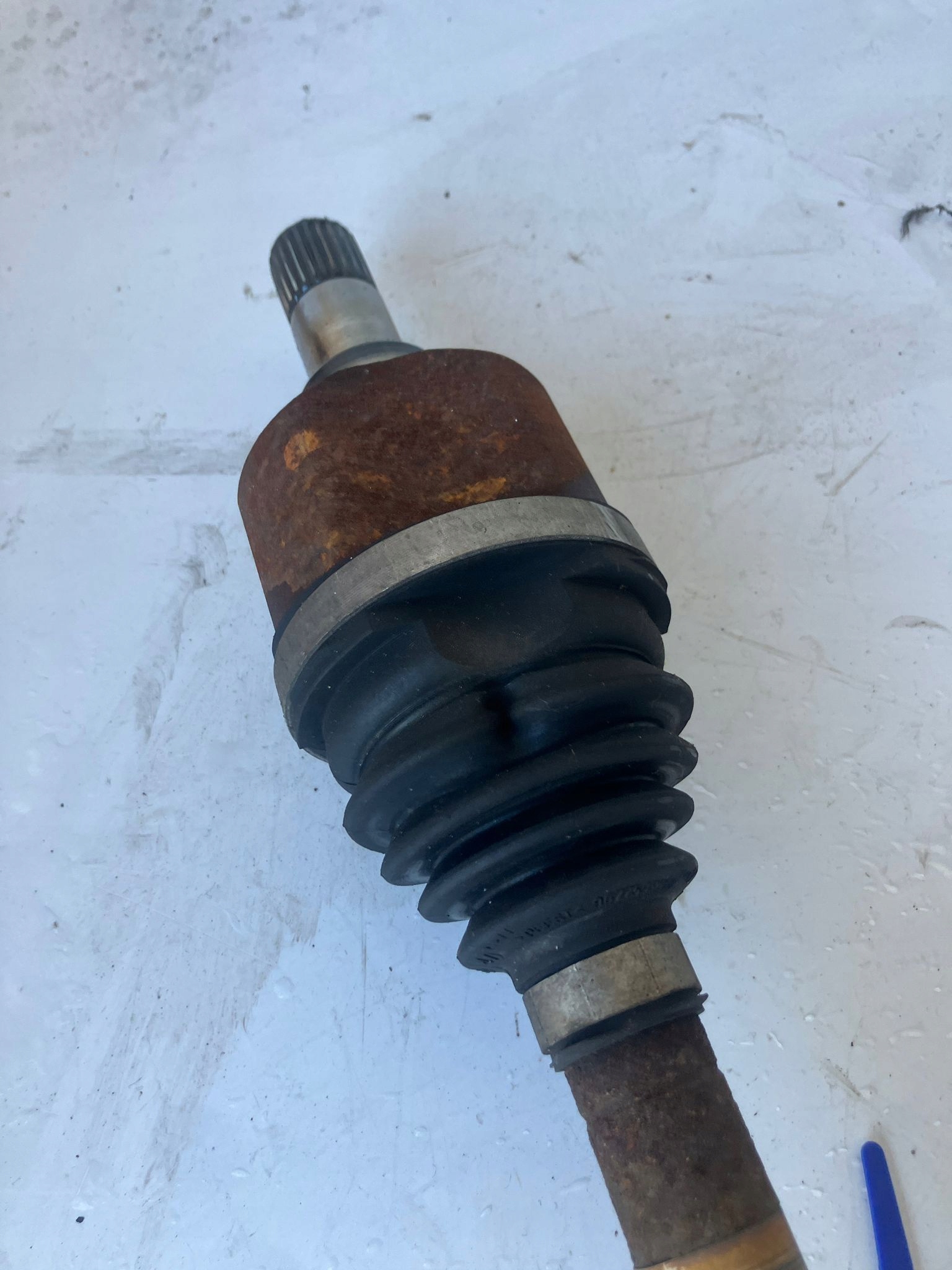 semi-axis left CITROEN C4 II B7 1.2 THP MANUAL 9806459180