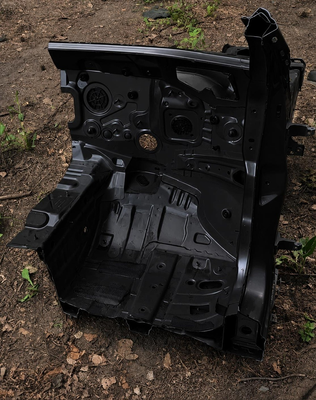 IDEALNA KPL. quarter front front right MERCEDES W118 CLA 1