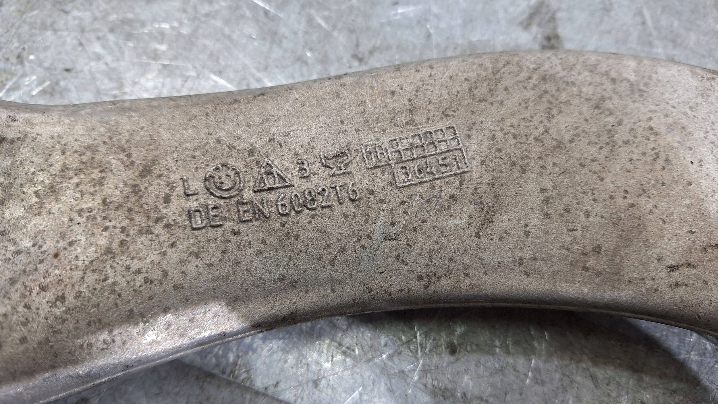 arm left front 6082T6 BMW F10 F11 2.0 D
