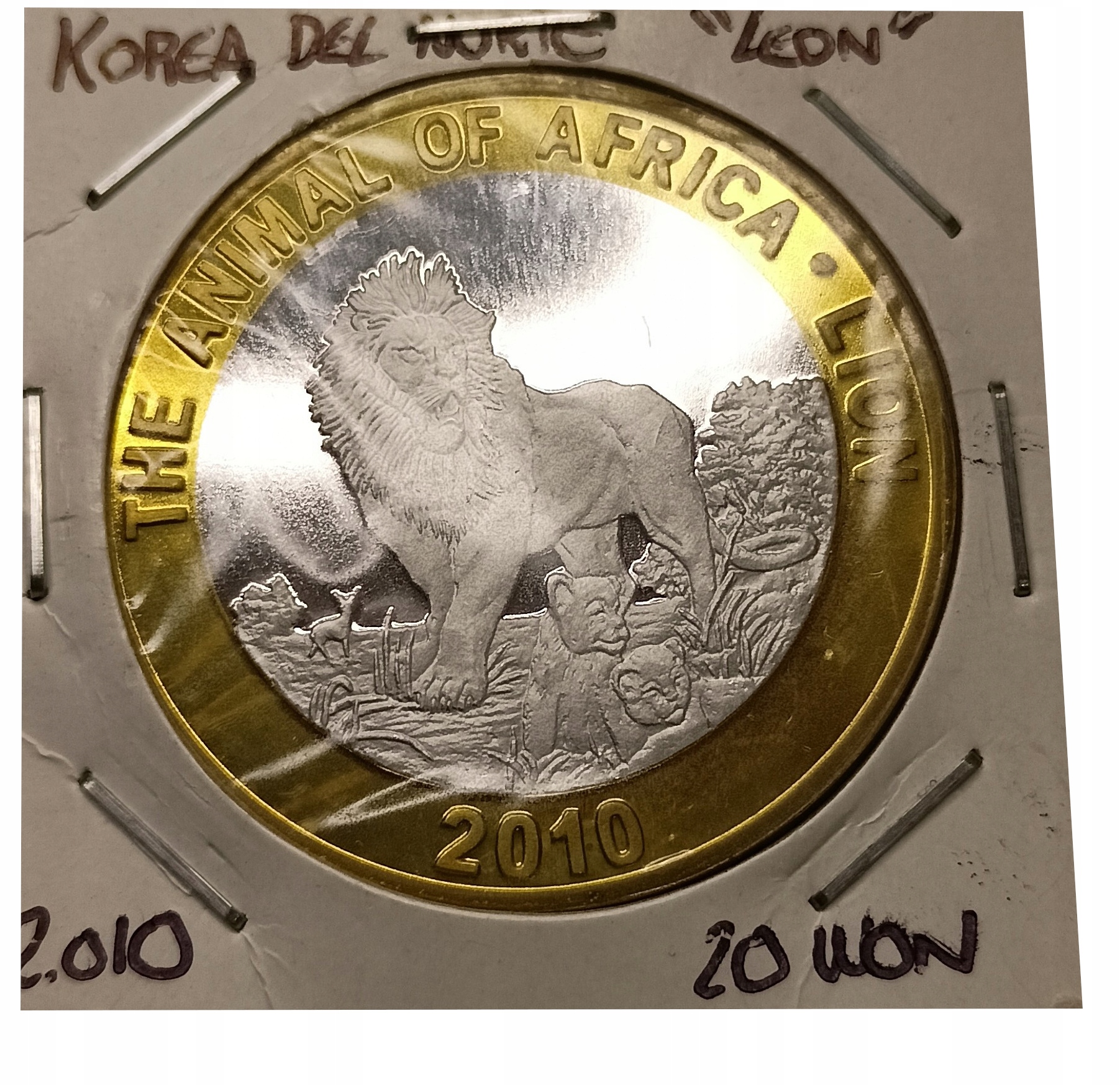 Korea Północna 20 wonów 2010 Zwierzęta Afryki - Lew BIMETAL UNC RZADKA!