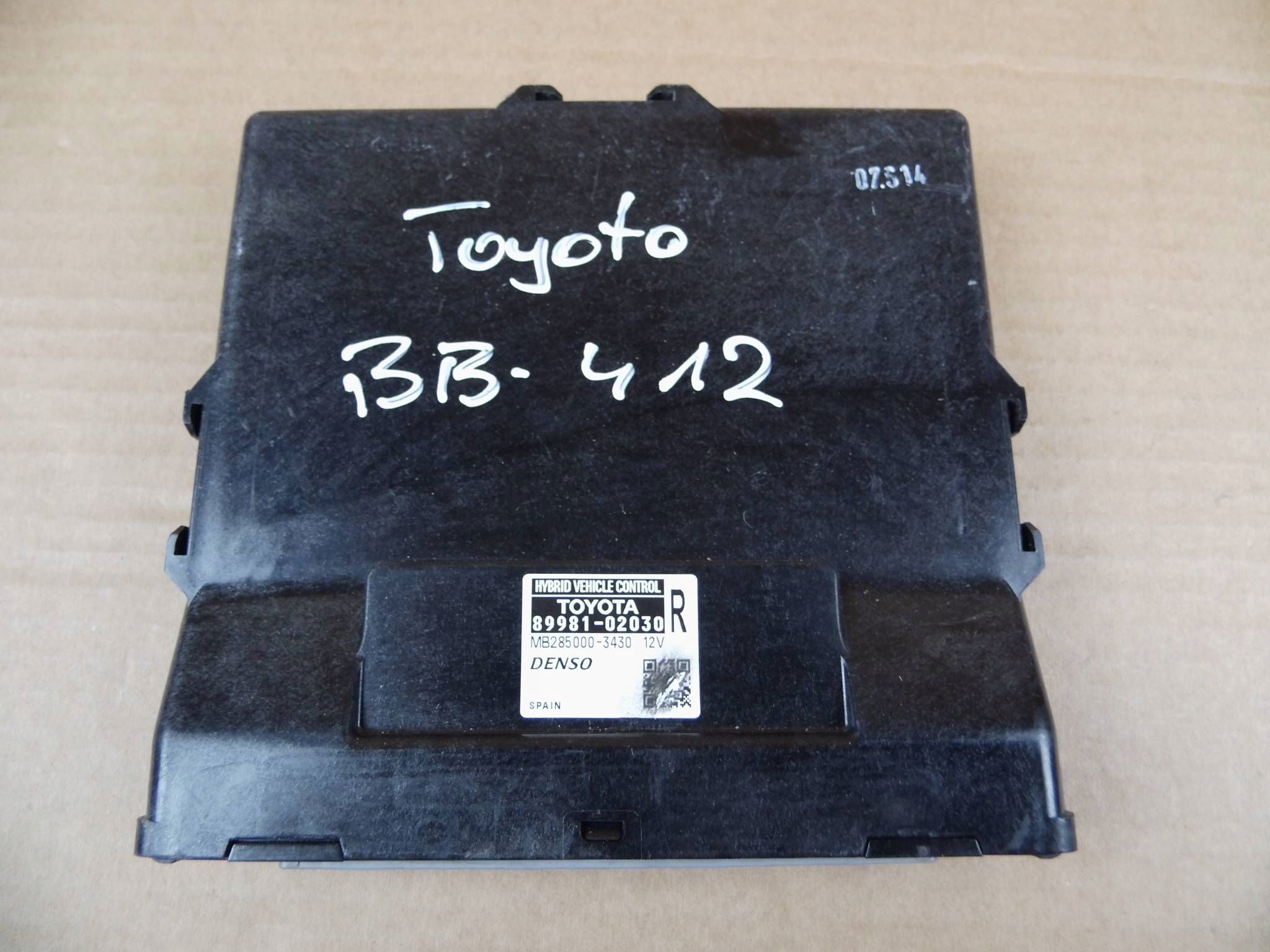 Toyota Auris II E180 module computer control unit of the engine ECU 89981-02030