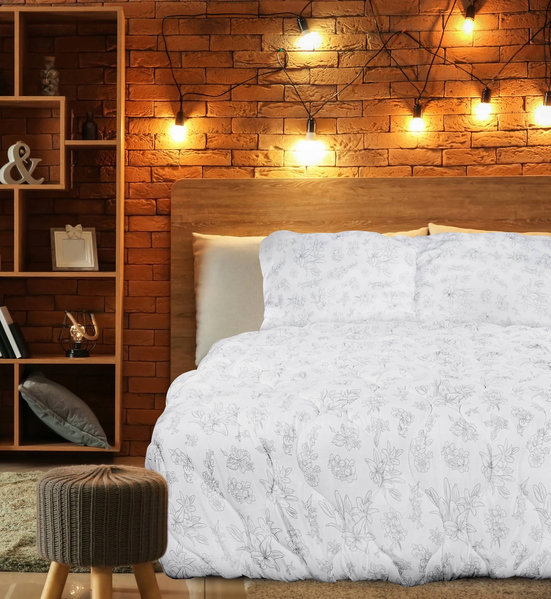 CAŁOROCZNA KOŁDRA 220X200 + 2 X PODUSZKA 70/80 Wymiary kołdry 200x220cm