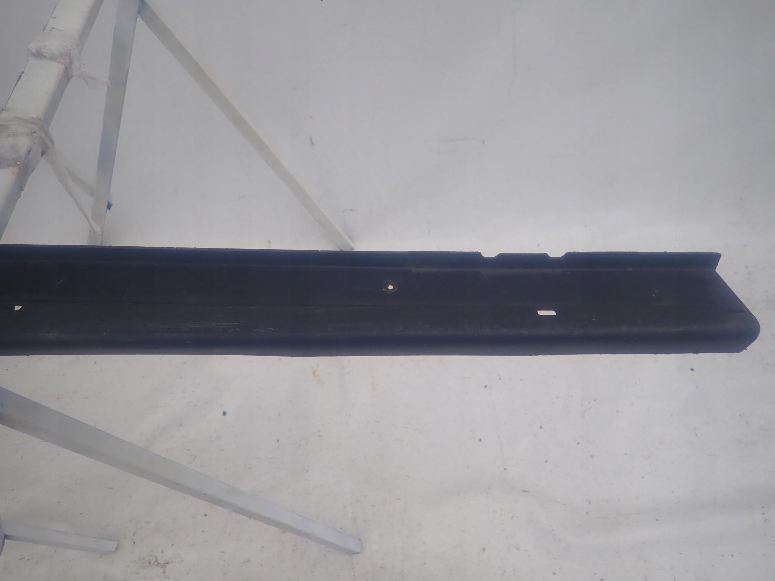 MITSUBISHI SPACE STAR II threshold right moulding threshold