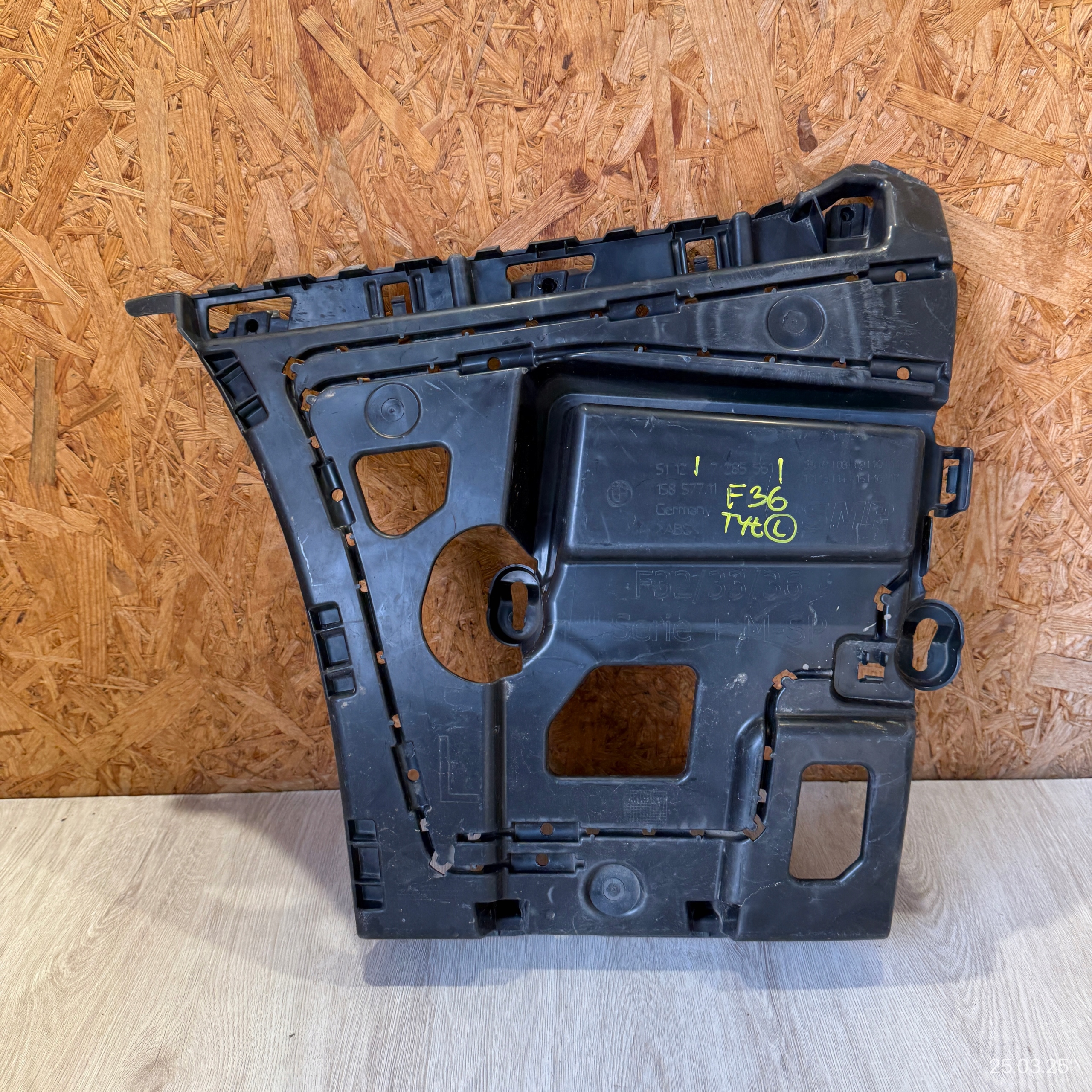 bumper bracket rear left BMW 4 F36 7285561