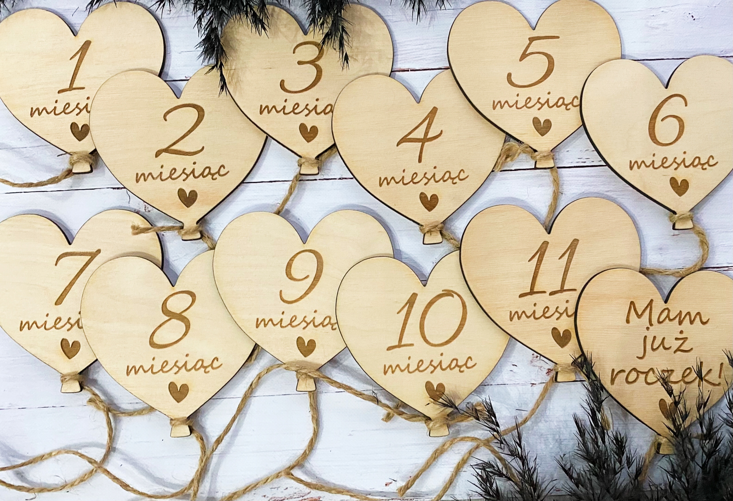 DREWNIANE TABLICZKI KARTY DO ZDJĘĆ DZIECKA SERCA Rodzaj karta