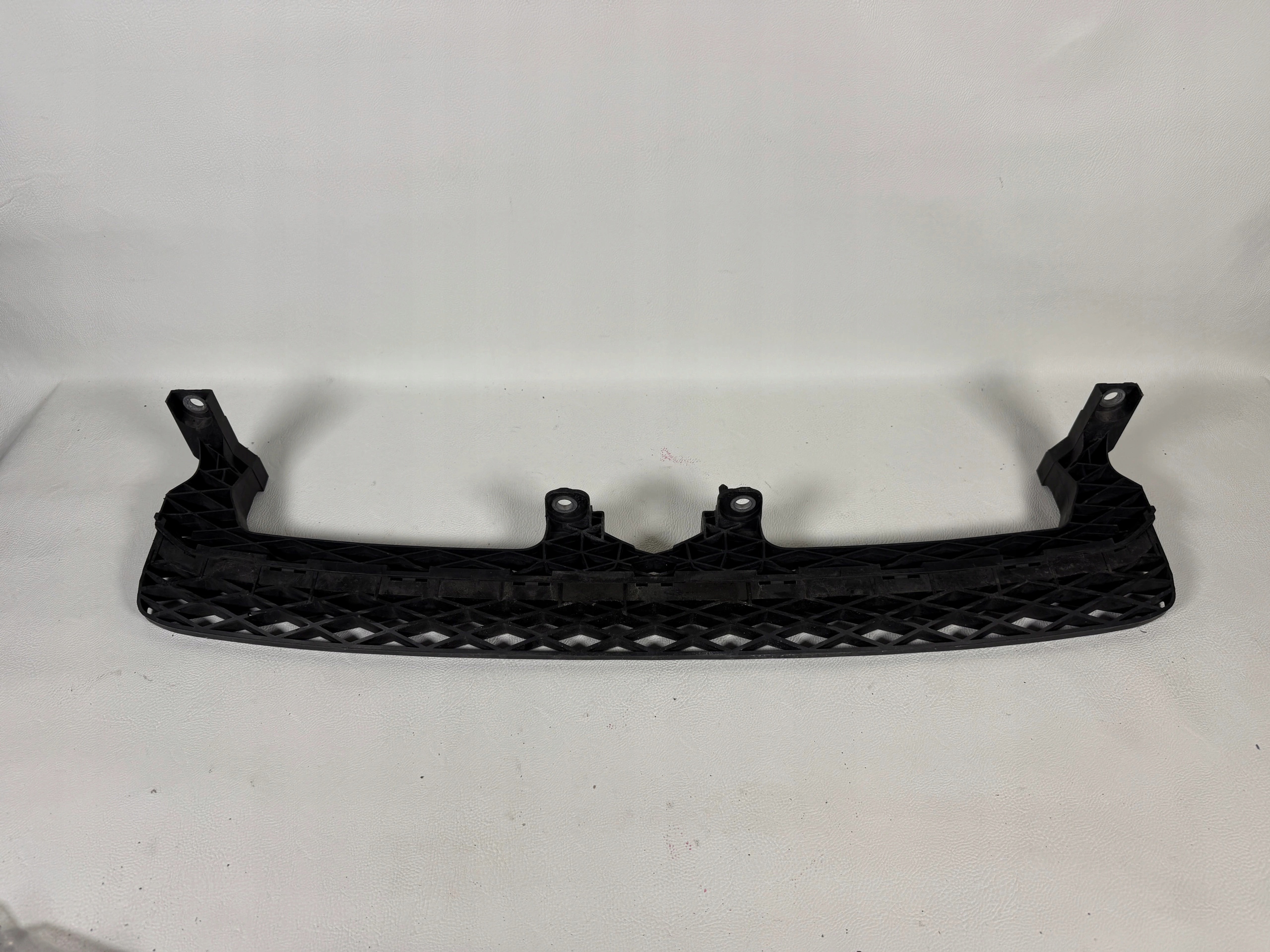 Volkswagen Passat B7 holder pillar 3AA807571