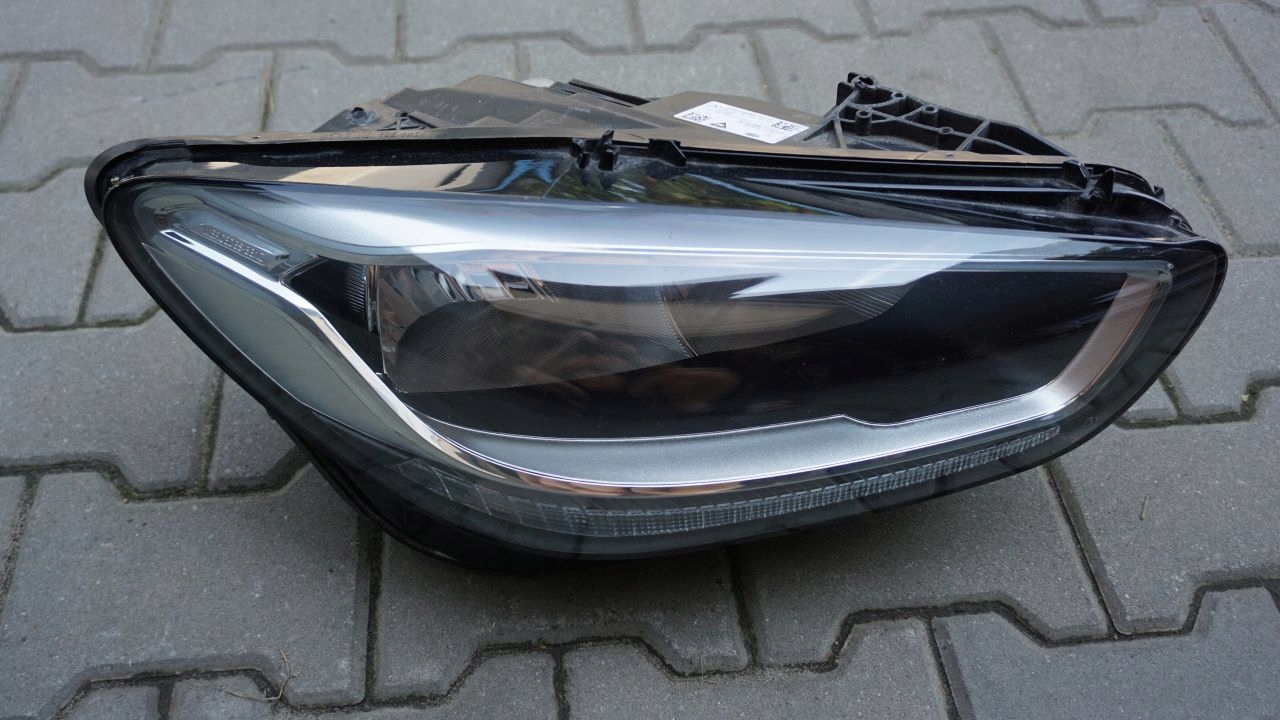 MERCEDES CITAN W 420 - right light front H7 EUROPA