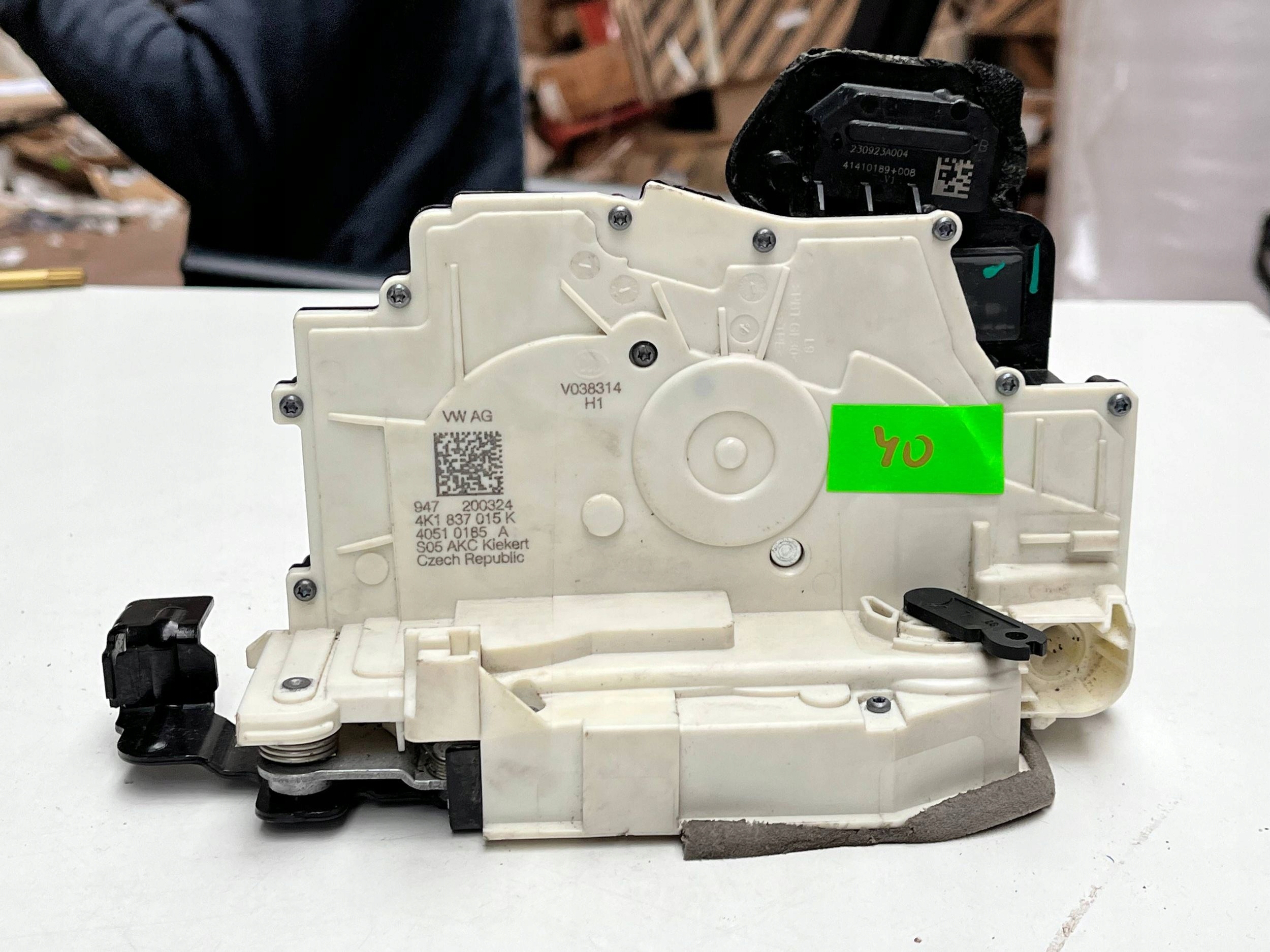 lock door przednich Audi A6 S6 C8 4K 4K1837015K !J