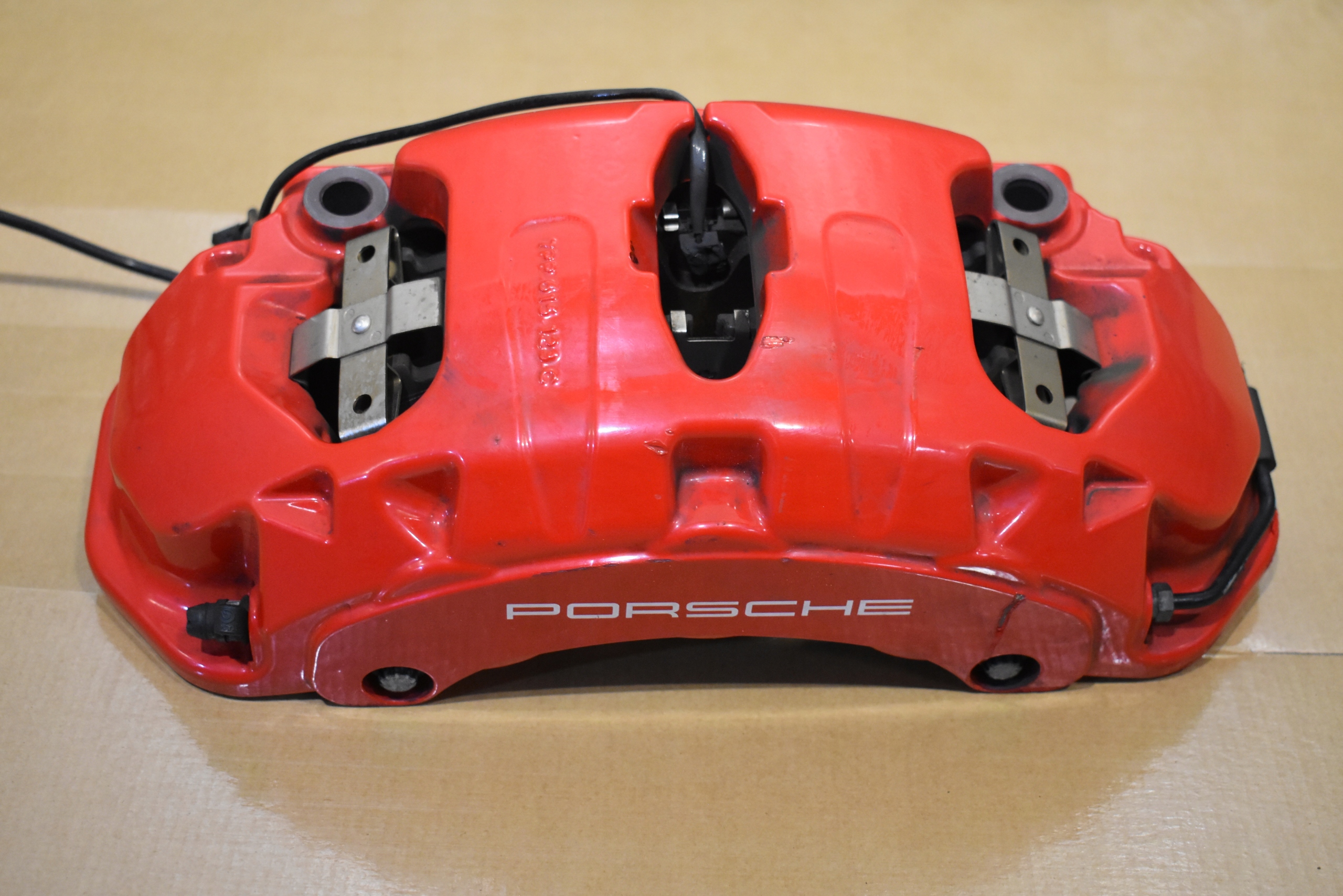 IDEALNY caliper front front right PORSCHE PANAMERA 971 4.0 TURBO GTS 1