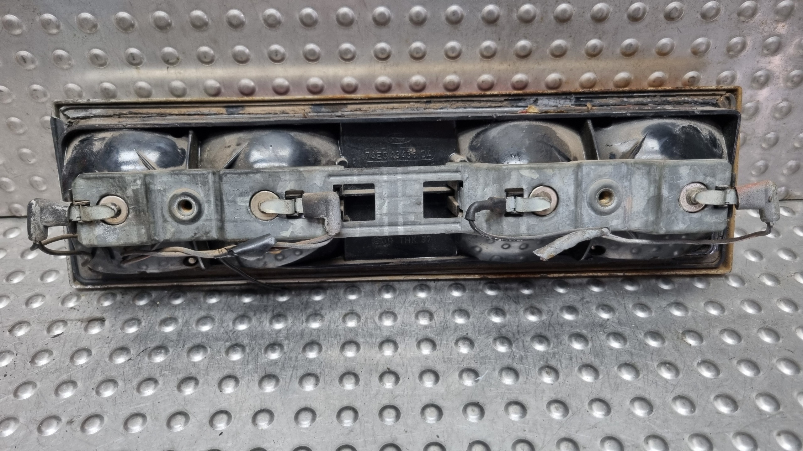 light left rear part original 74EG-13435-DA FORD CAPRI MK2