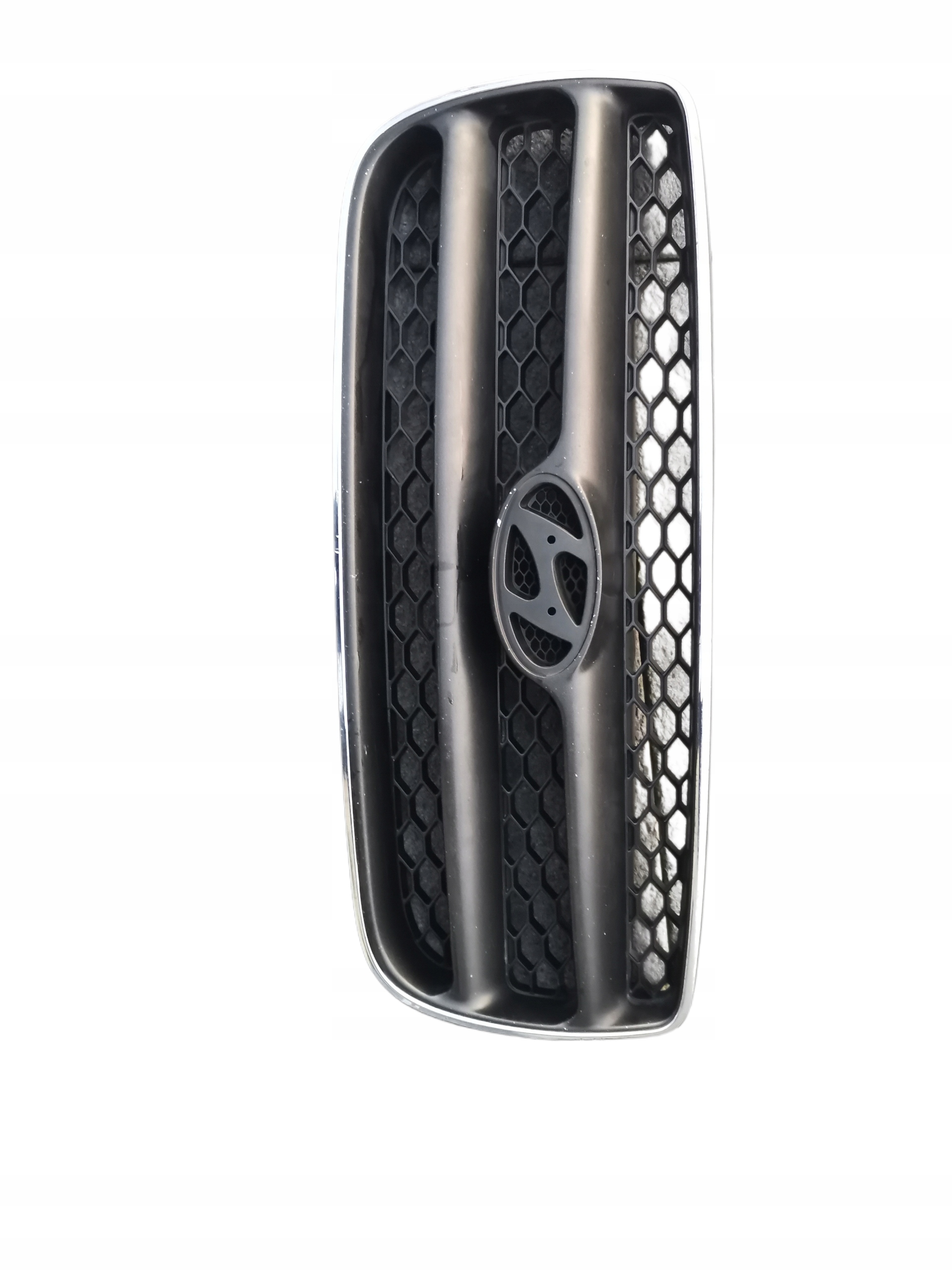 HYUNDAI SANTA FE II 2006-2010 grill E86561-2B010