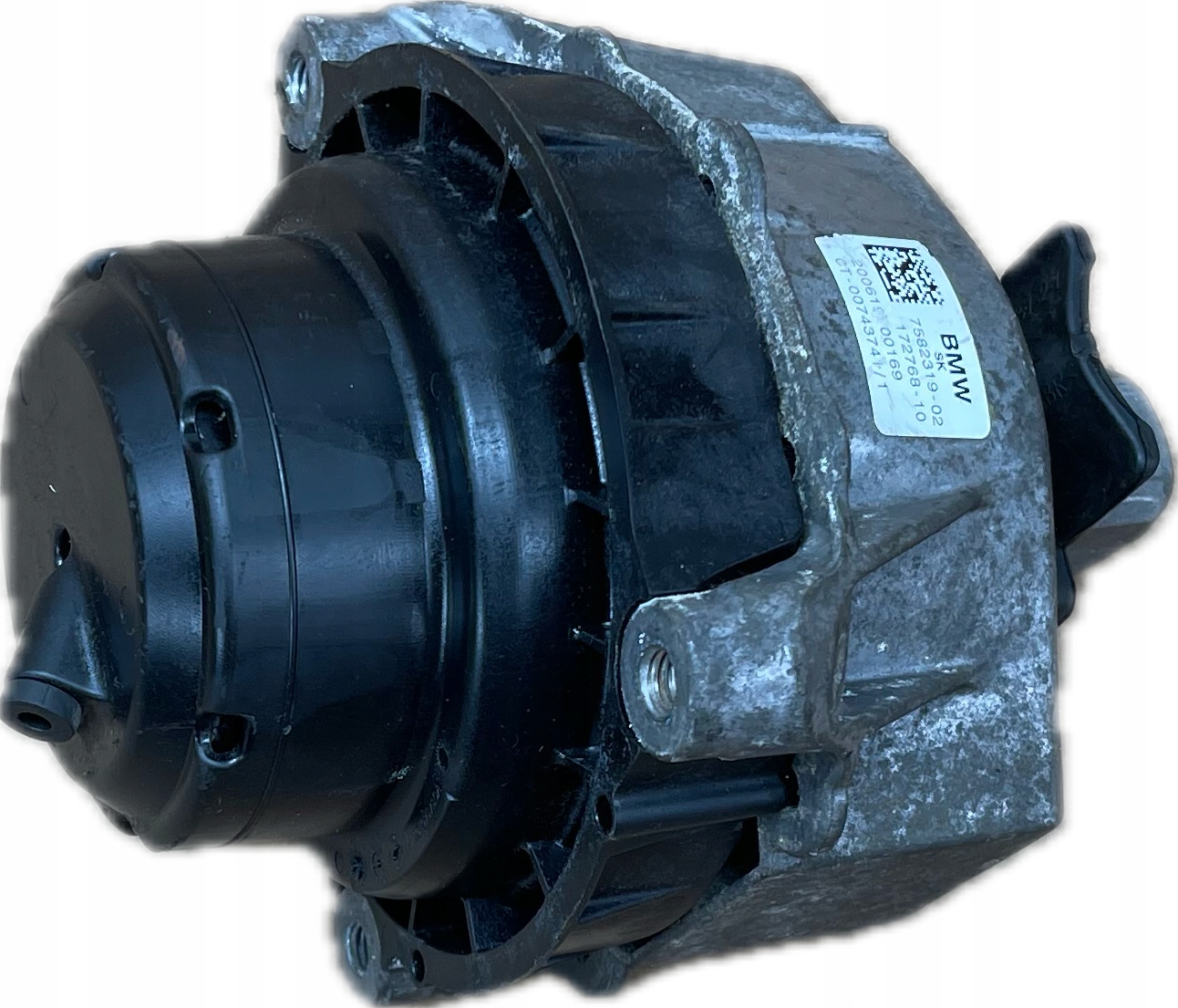 BMW G20 G21 G22 G26 holder engine mount left 7582319