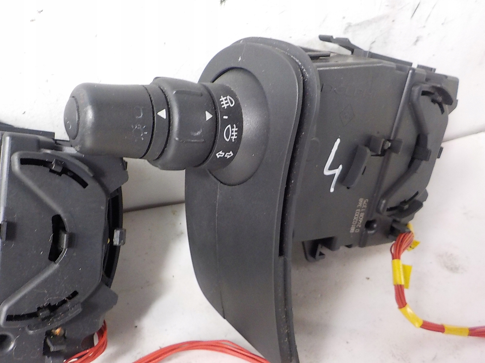 RENAULT CLIO III 3 KANGOO MODUS PANEL Pulsante interruttore luci KIERUNKO