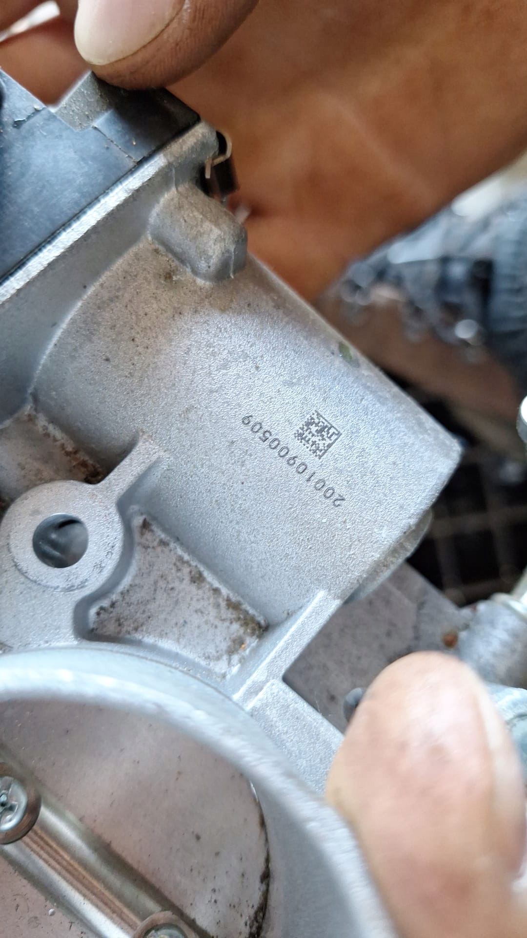 klapna gasa RENAULT CLIO V 1.6 E-TECH