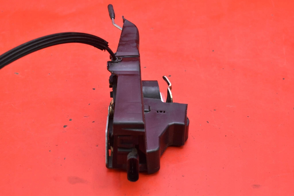 lock door left front front EU A1637202935 MERCEDES ML W163 LIFT 01-05