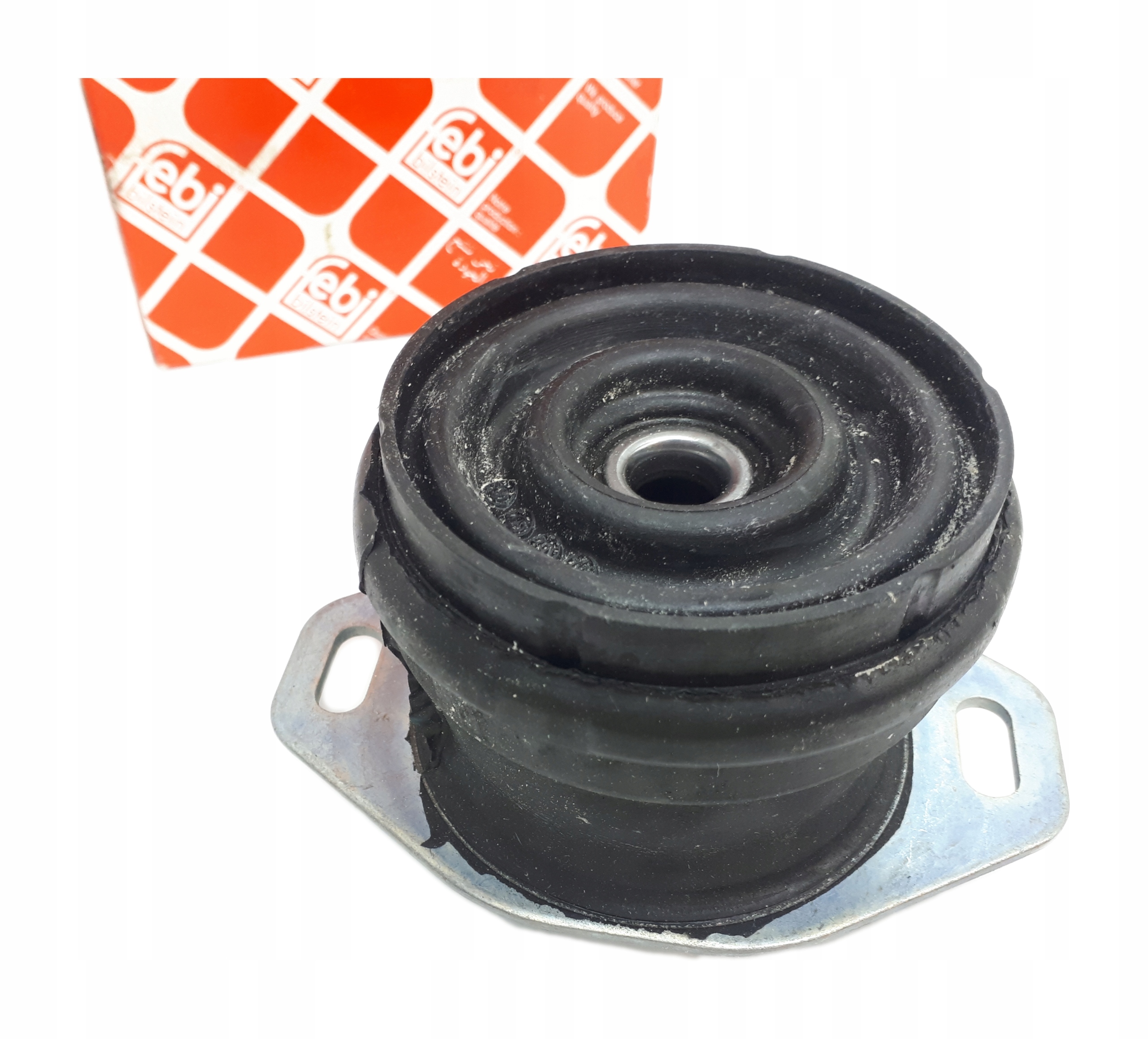 39834 - Подушка двигателя Le CITROEN C4 DS4 PEUGOT 308 5008