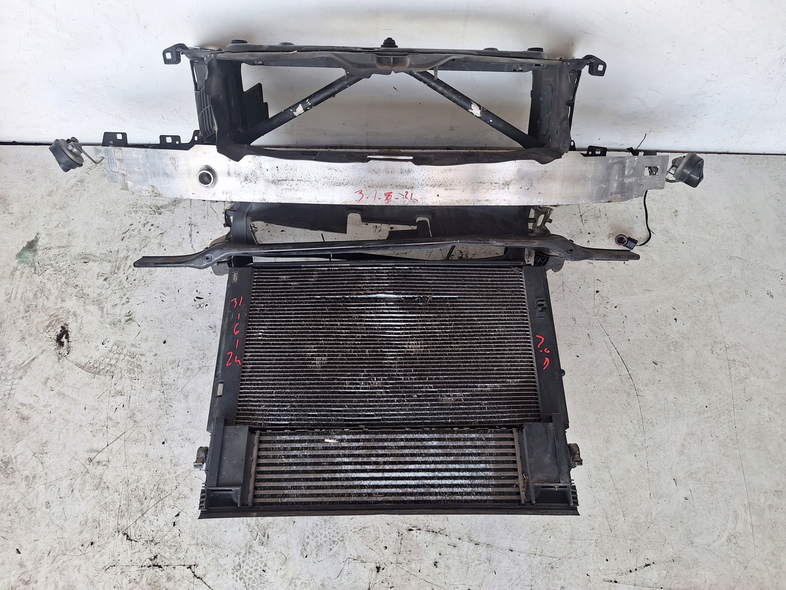 BMW 3 F30 F31 12-16 support panel for radiators 2.0 DIESEL