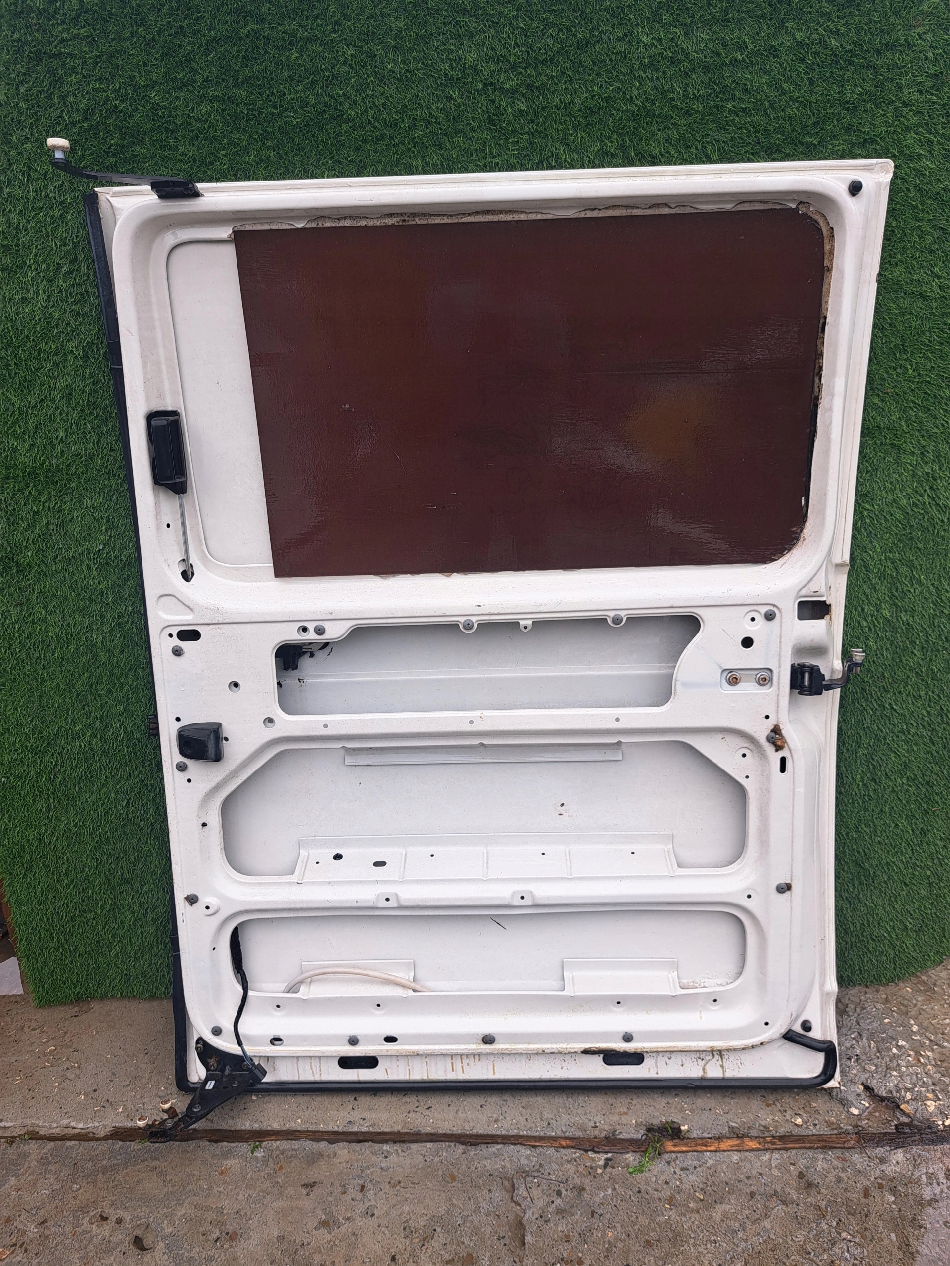 VOLKSWAGEN TRANSPORTER T5 door right sliding complete