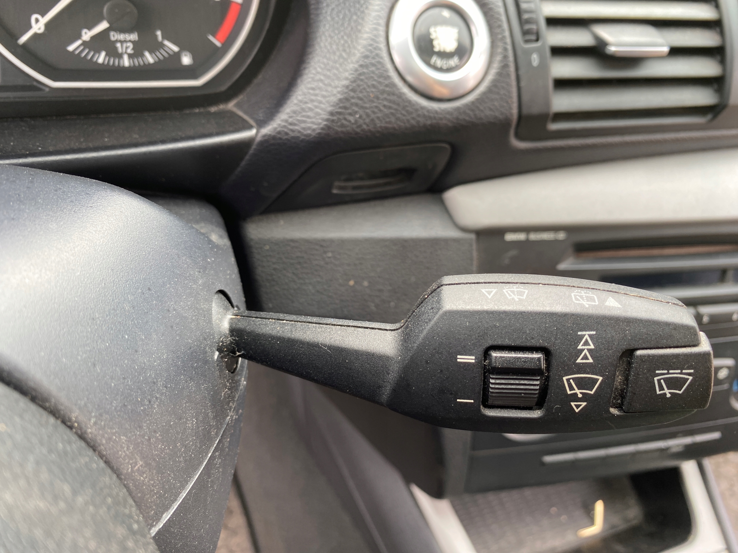 Interrupteur commande phares feux ZESPOLONY Volant BMW 1 et E87 07-11 2.0 D