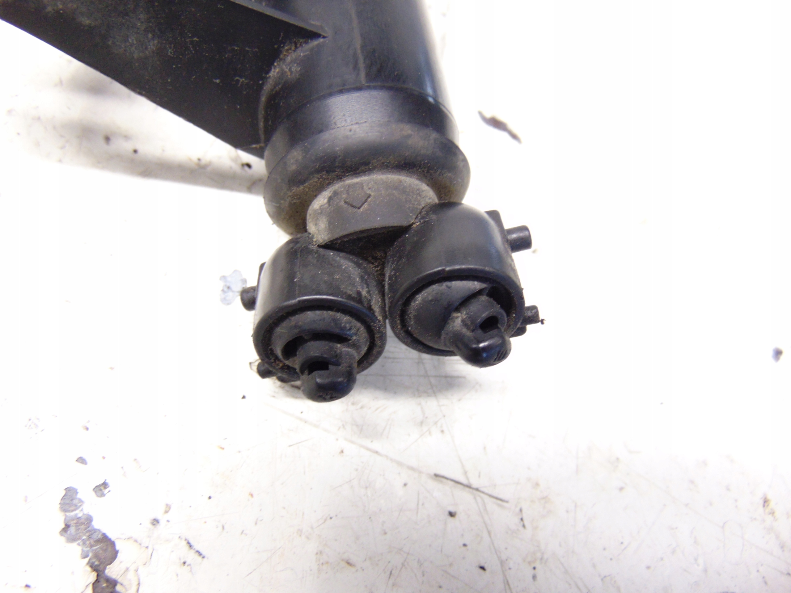 распылитель воды Ксенон левый kia SORENTO I РЕСТАЙЛИНГ европа